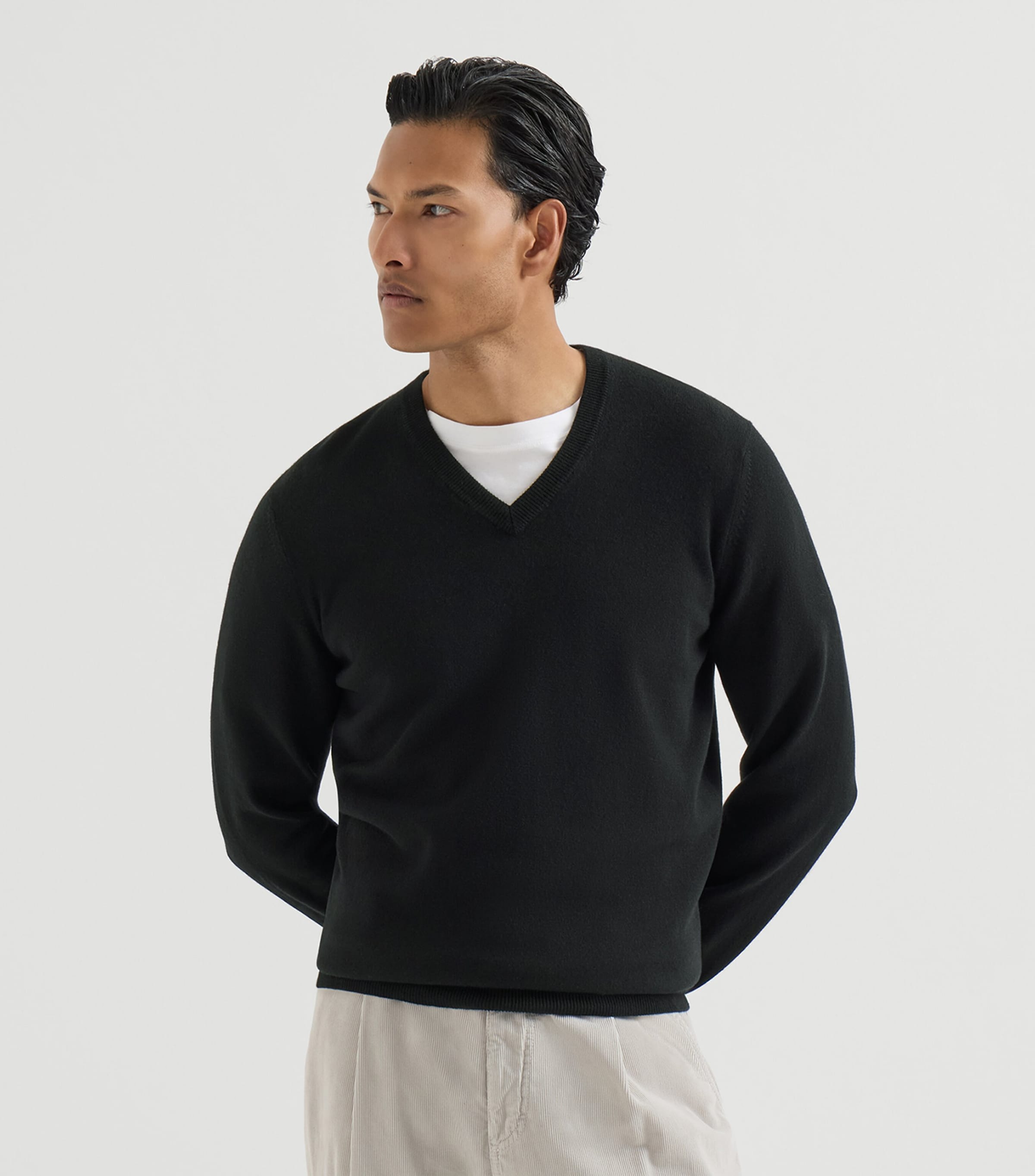 Brunello Cucinelli Mens Cashmere Crew-Neck Sweater Image 3