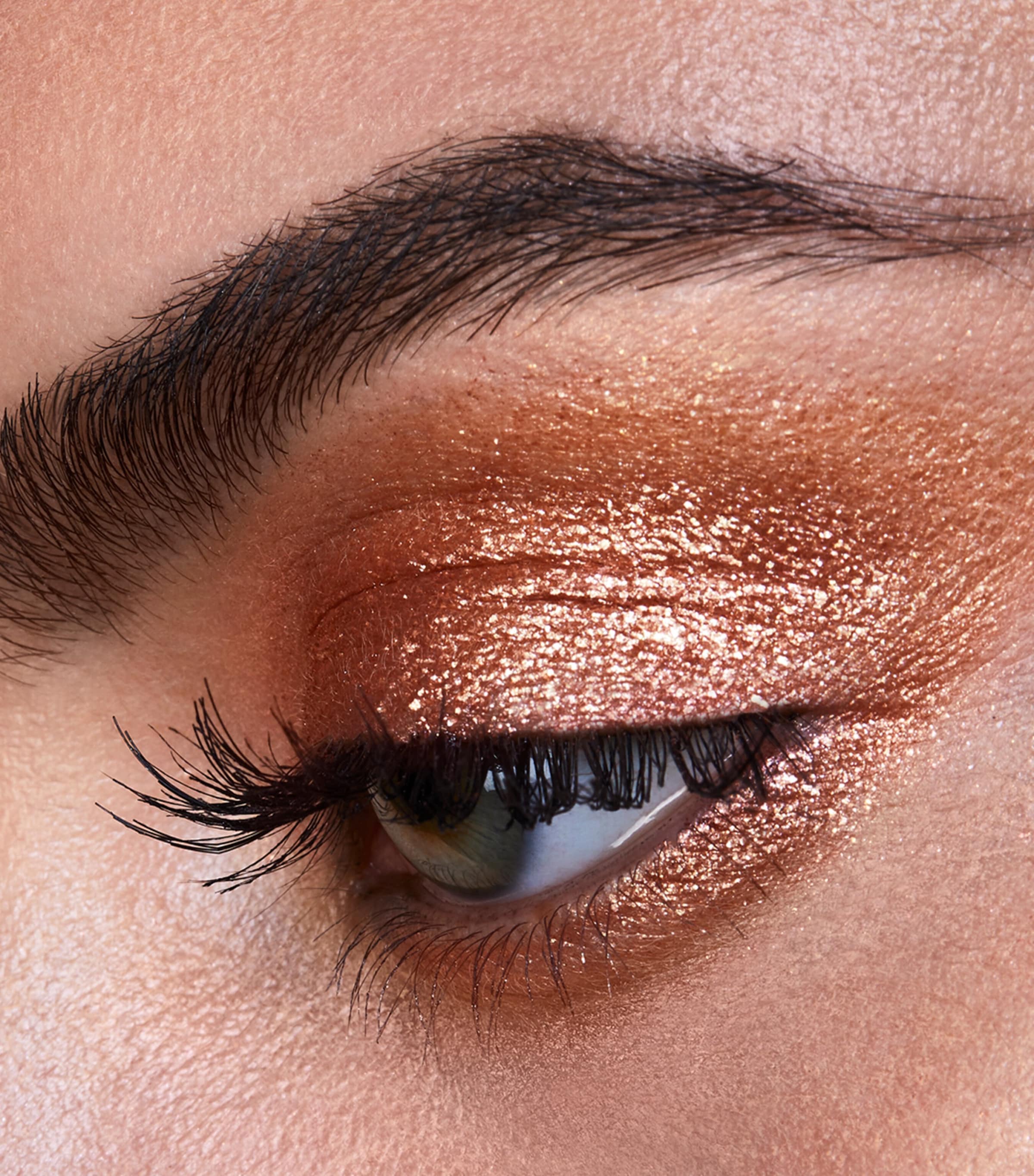 Scattered Light Eyeshadow FOIL Image 3