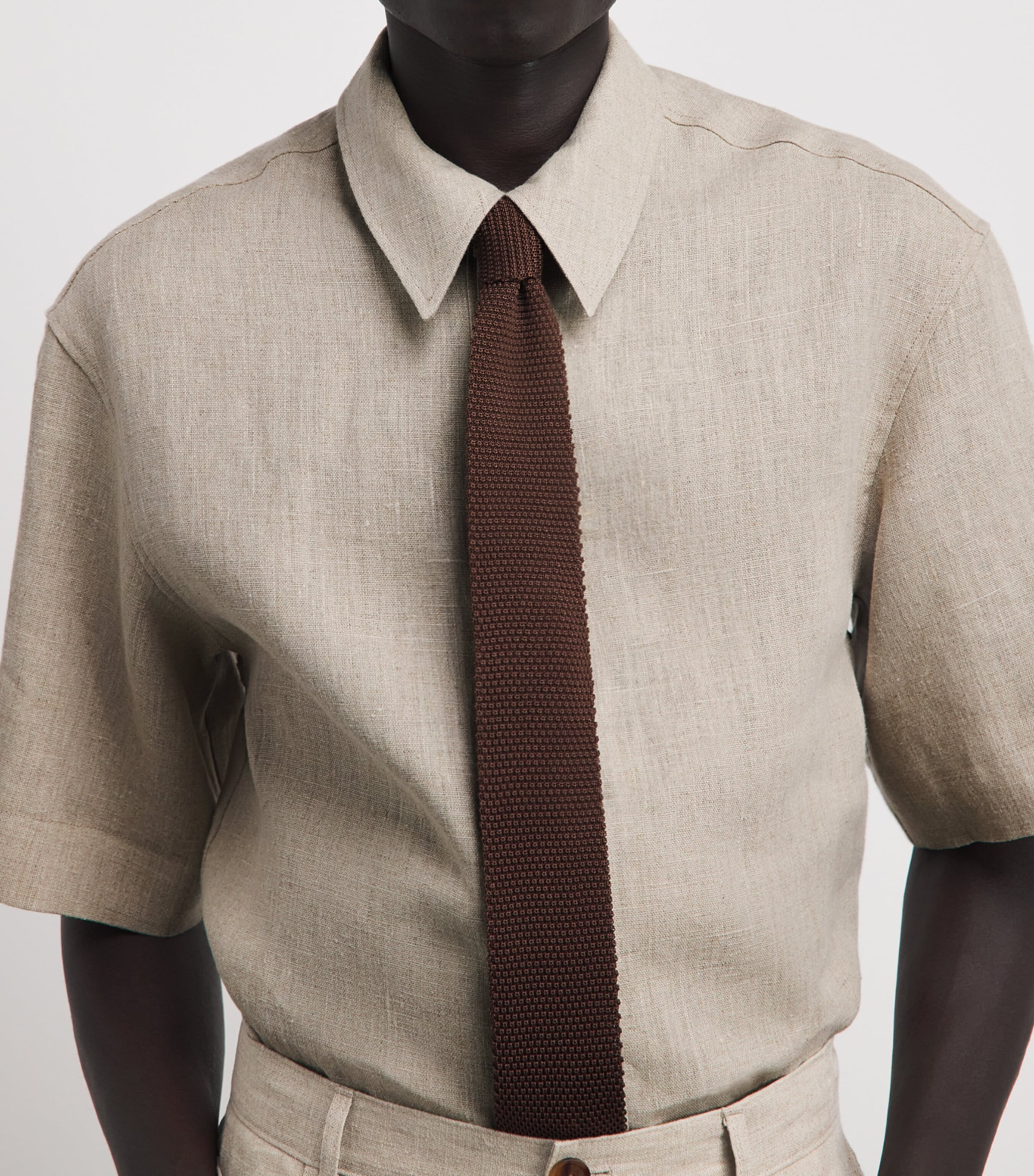 Séfr Mens Linen Dao Short-Sleeve Shirt Beige Concrete Linen Image 3