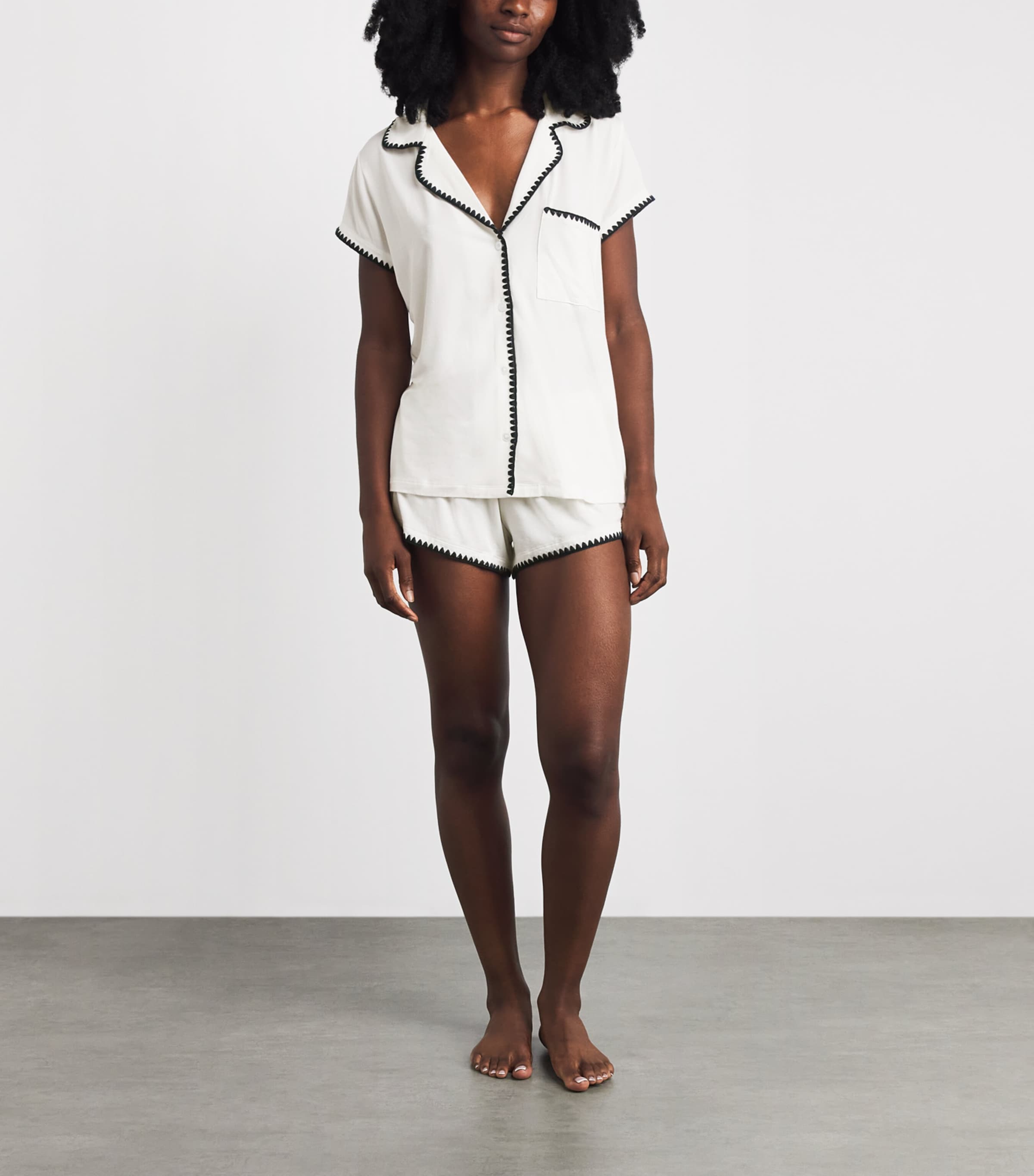 Eberjey Womens Frida Short Pyjama Set Ivory/navy Image 2