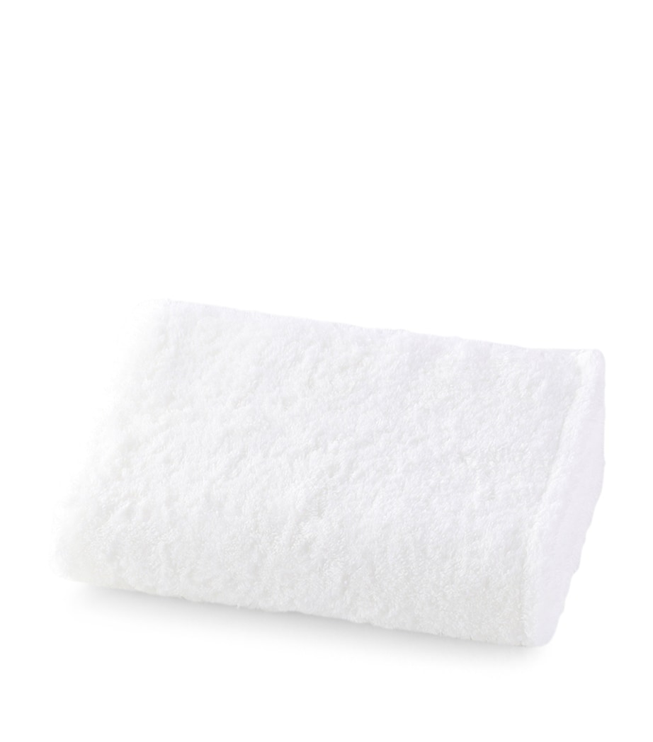 Cotton Superior Bath Towel (75cm x 150cm) WHITE Image 1