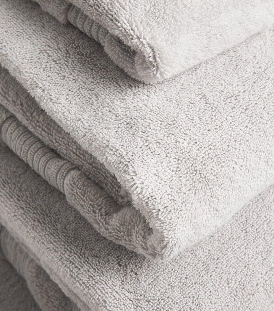 Organic Cotton Bath Towel (70cm x 140cm) FOG Image 2