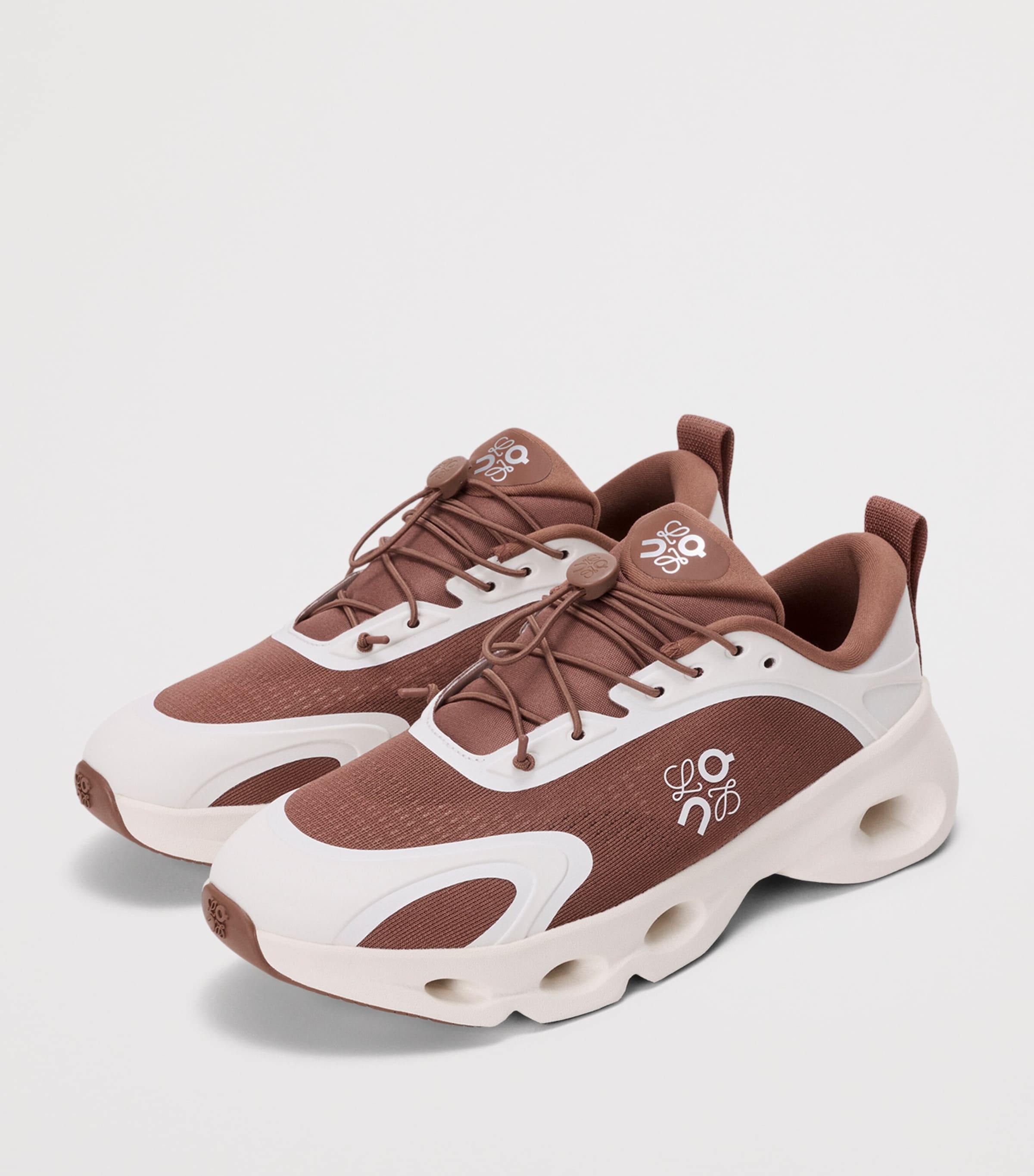 LOEWE Mens x On Cloudsolo Trainers Taupe/eggshell Image 3