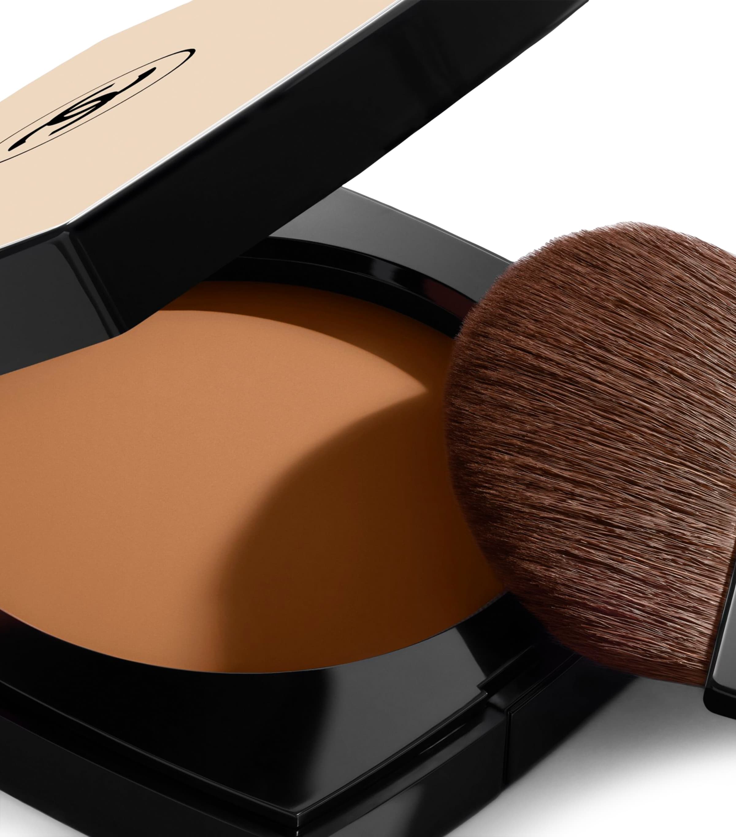 LES BEIGES Healthy Glow Sheer Powder B60 Image 2