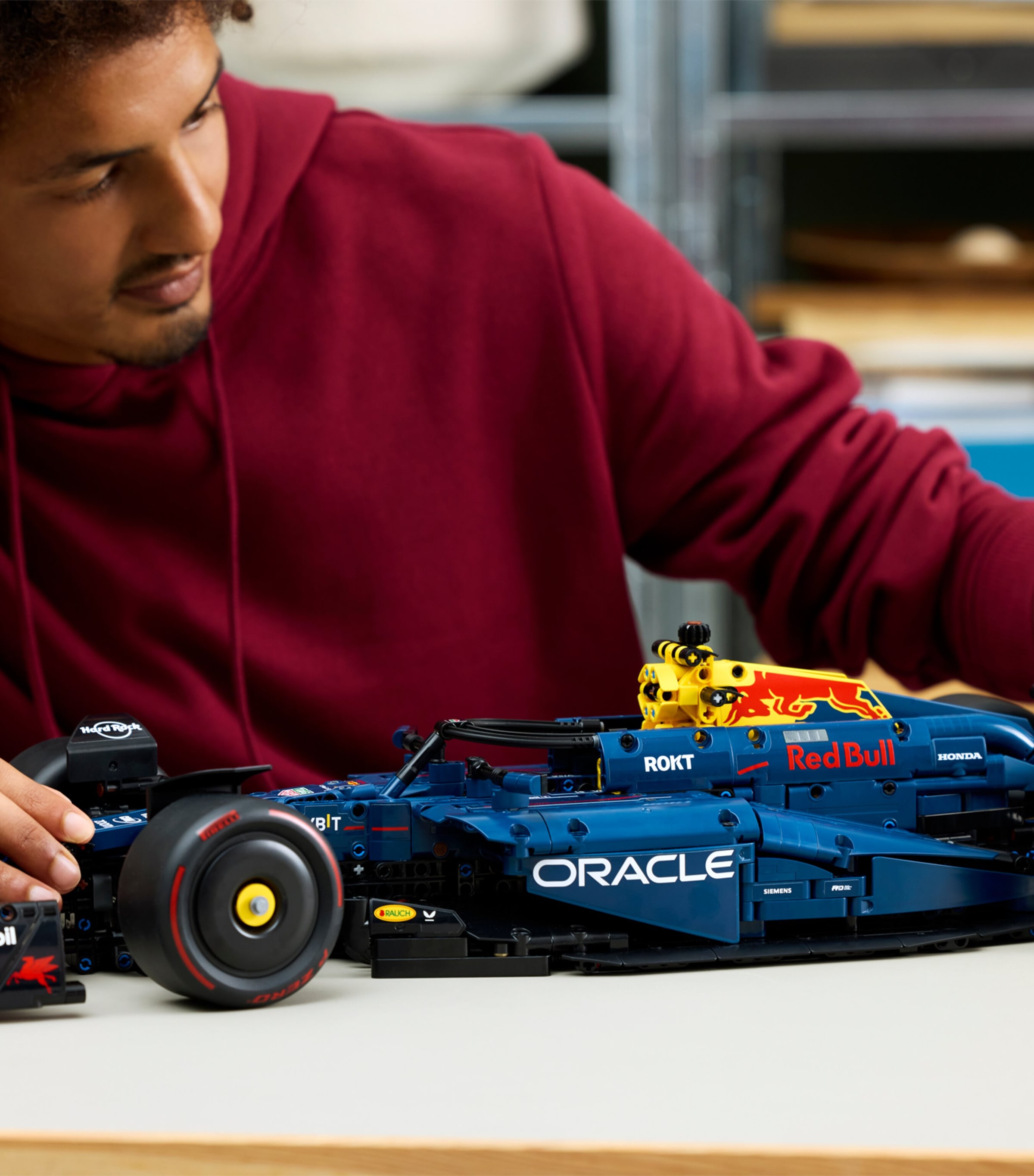 LEGO Technic Oracle Red Bull Racing RB20 F1 Car 42206 MULTI Image 4