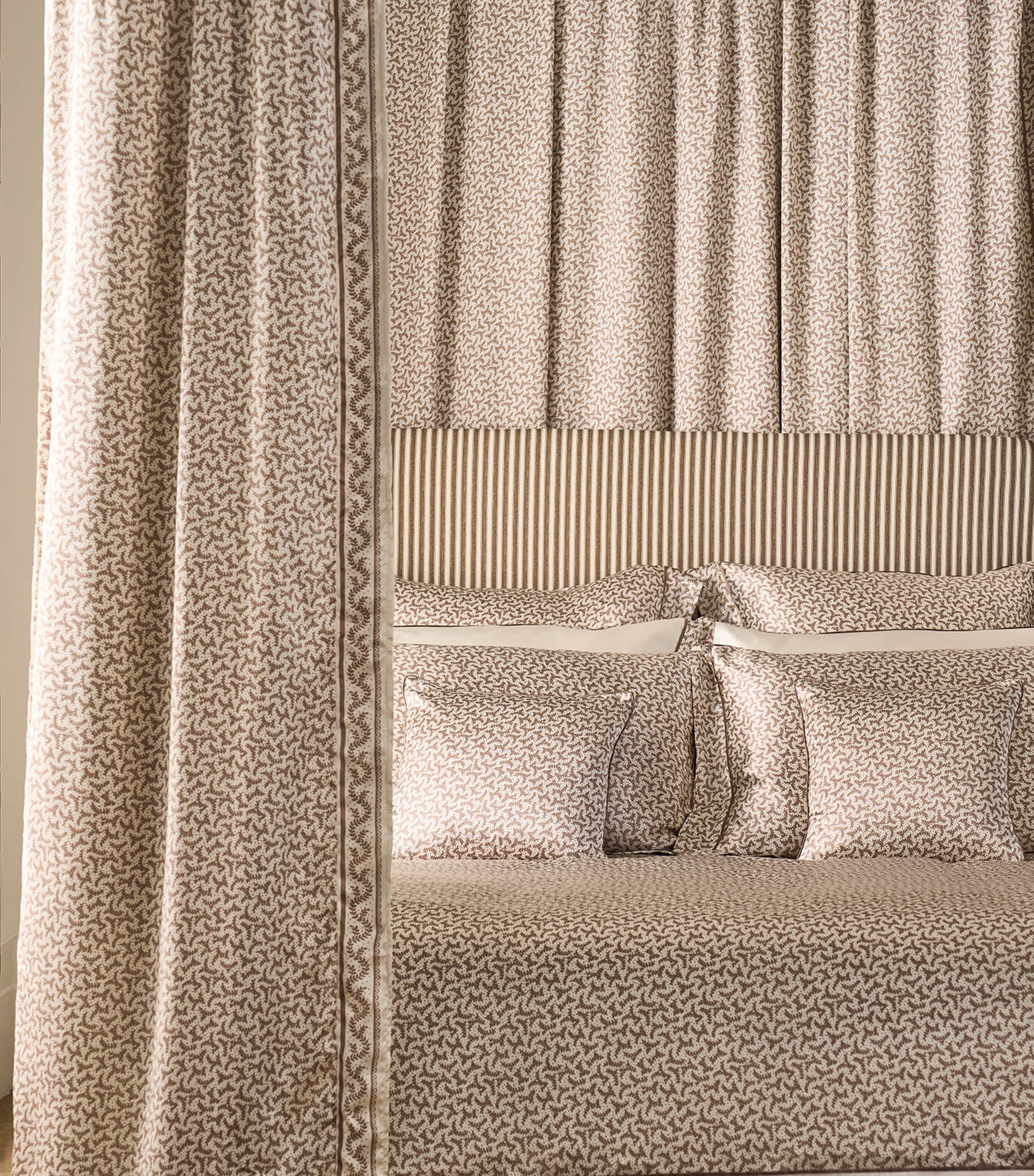 Gingerlily Silk Piped Fern Cushion (40cm x 40cm) Mocha/ivory Image 2
