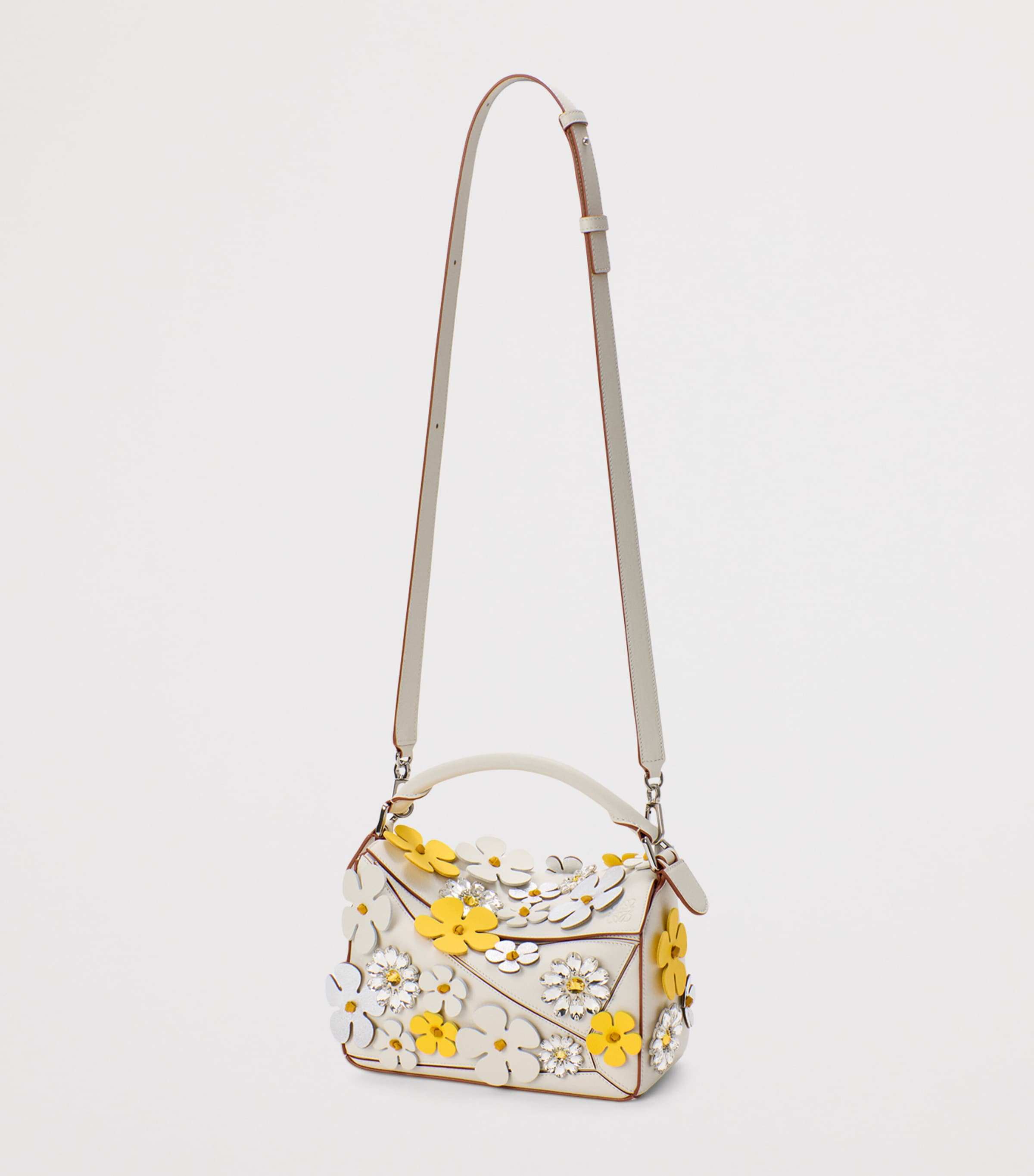 LOEWE x Paula's Ibiza Small Daisy-Embellished Puzzle Top-Handle Bag Soft White Image 7