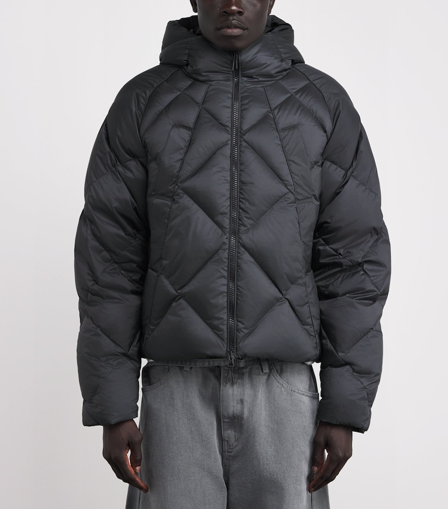 Down Diamond-Quilted Puffer Jacket DUSTY BLACK Image 3