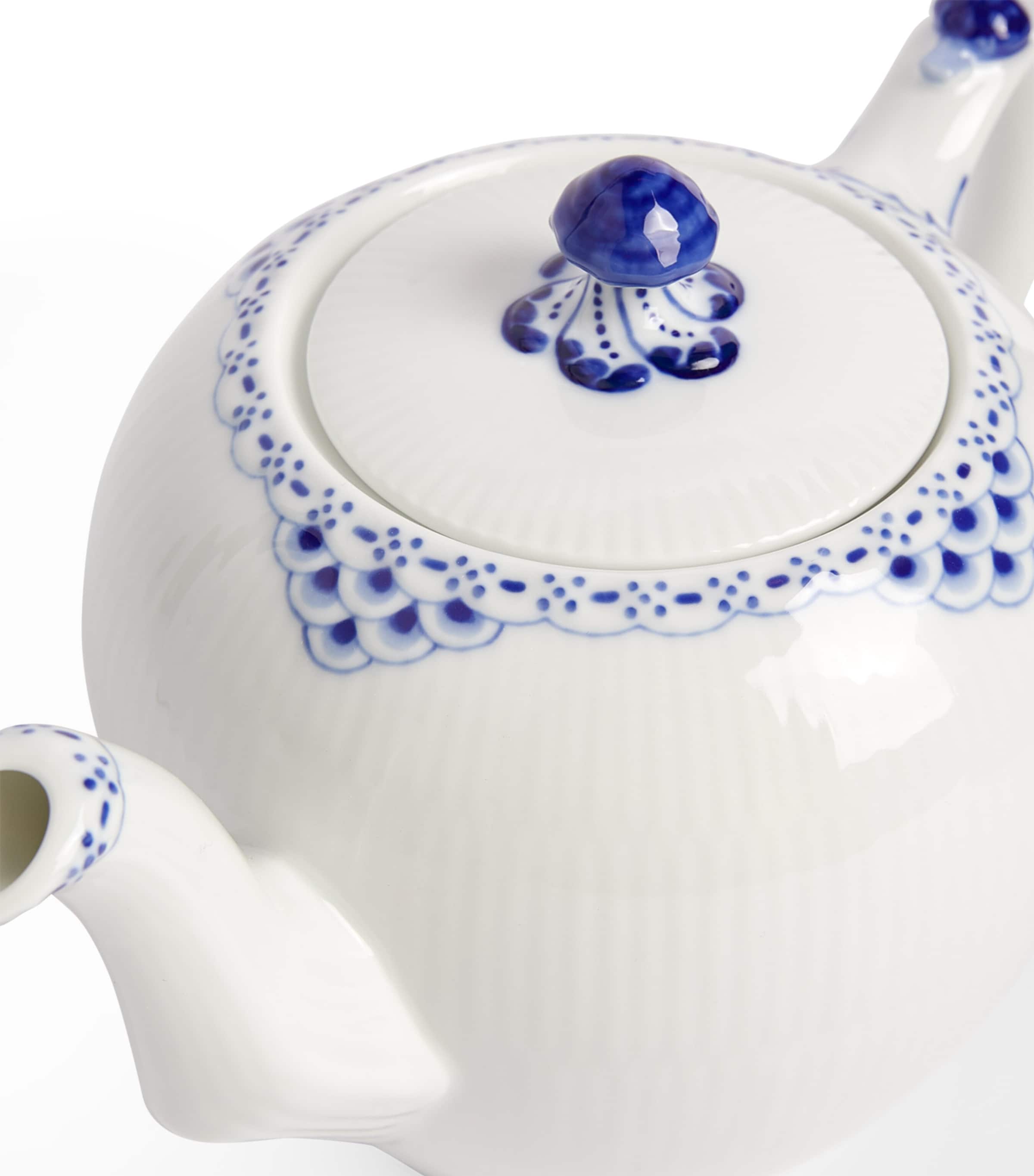 Porcelain Princess Teapot (1L) BLUE Image 3