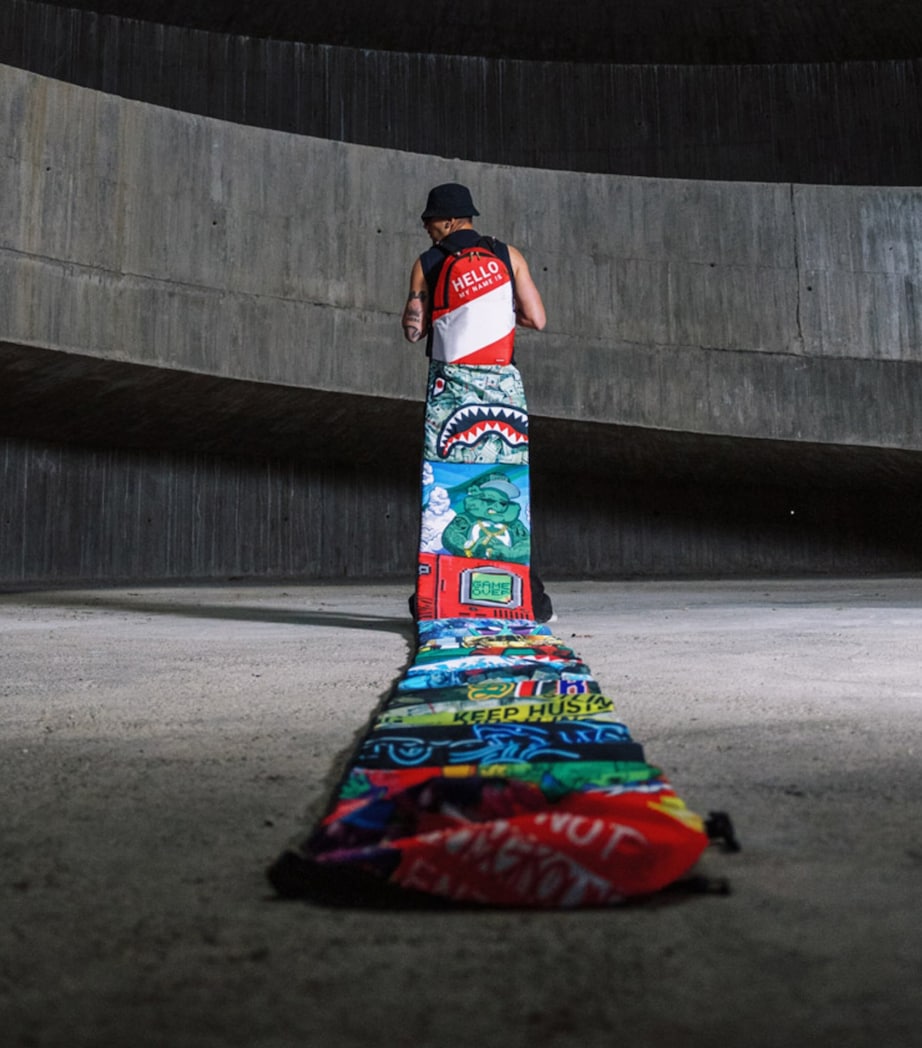 The Scroll of 15 Years Backpack BLACK Image 9