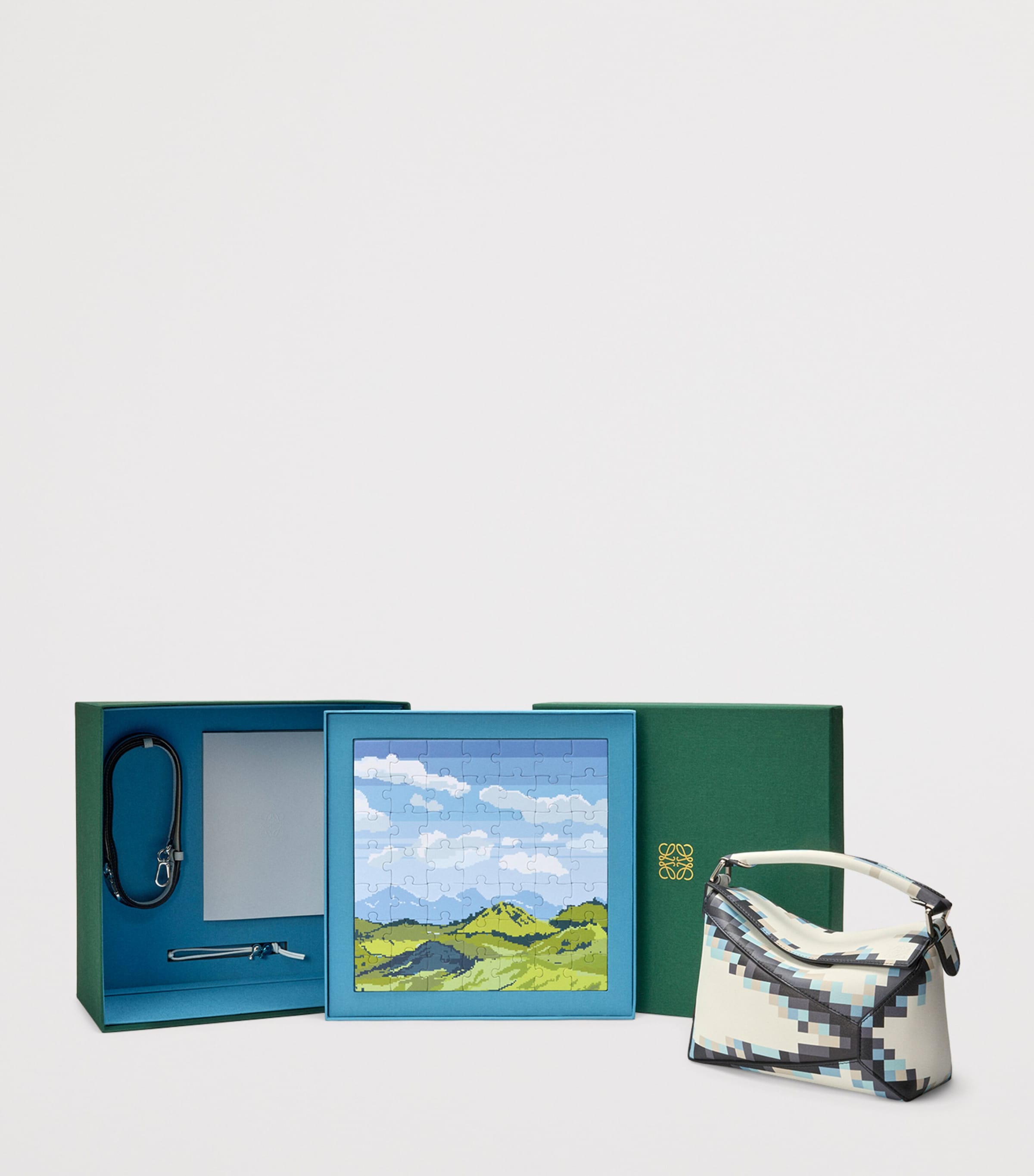 【直営】LOEWE ナッパカーフスキンパズル10ピクセル復刻版バッグ LOEWE Puzzle 10 Re-Edition Pixel Top-Handle Bag | Harrods HK