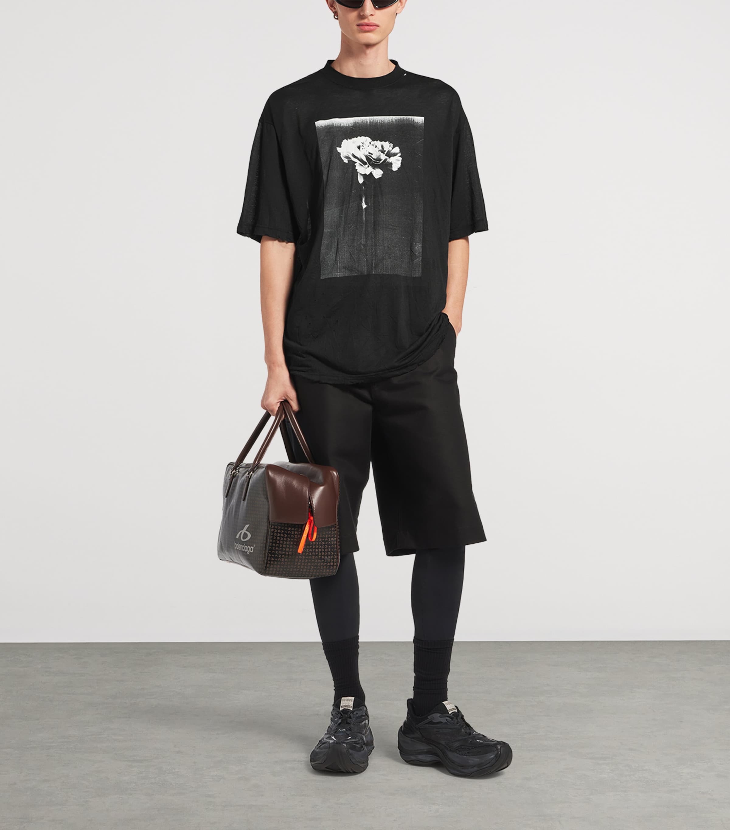 Balenciaga Mens Graphic Print T-Shirt Image 2