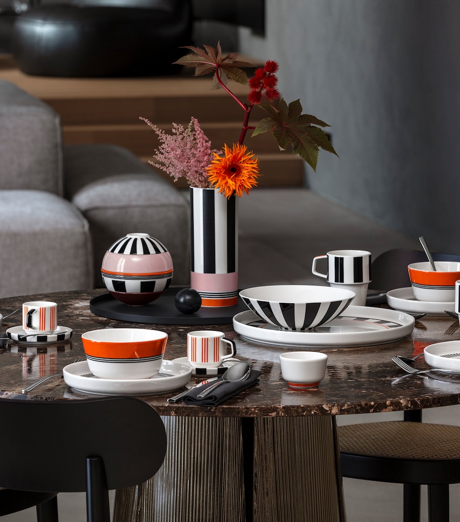 Porcelain Memphis Vase (24cm) WHITE Image 6