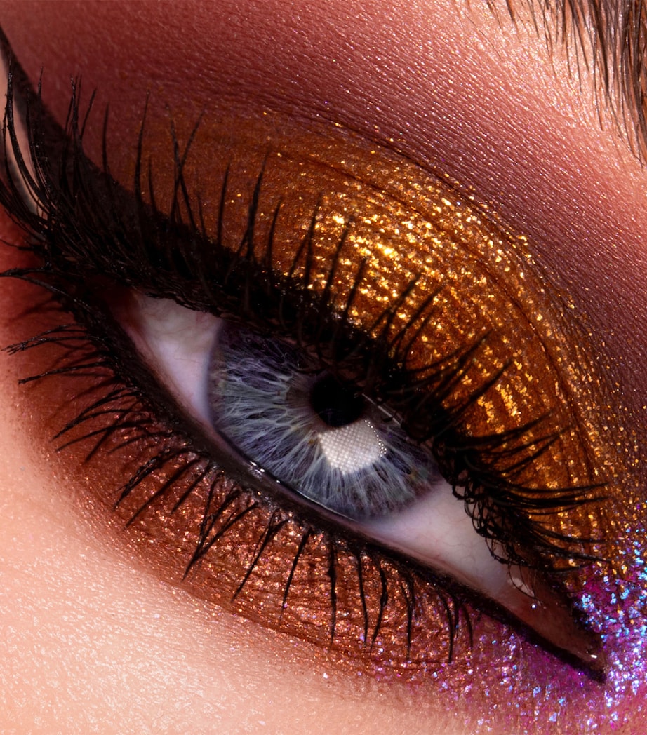 Mothership IX Huetopian Dream Eyeshado Palette HUETOPIAN DREAM Image 4