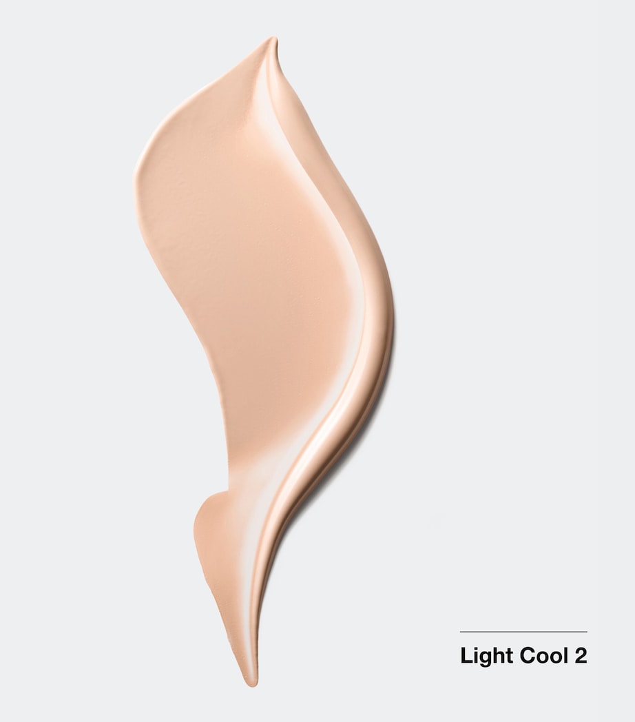 Even Better Foundation SPF 50 03 LC Image 2