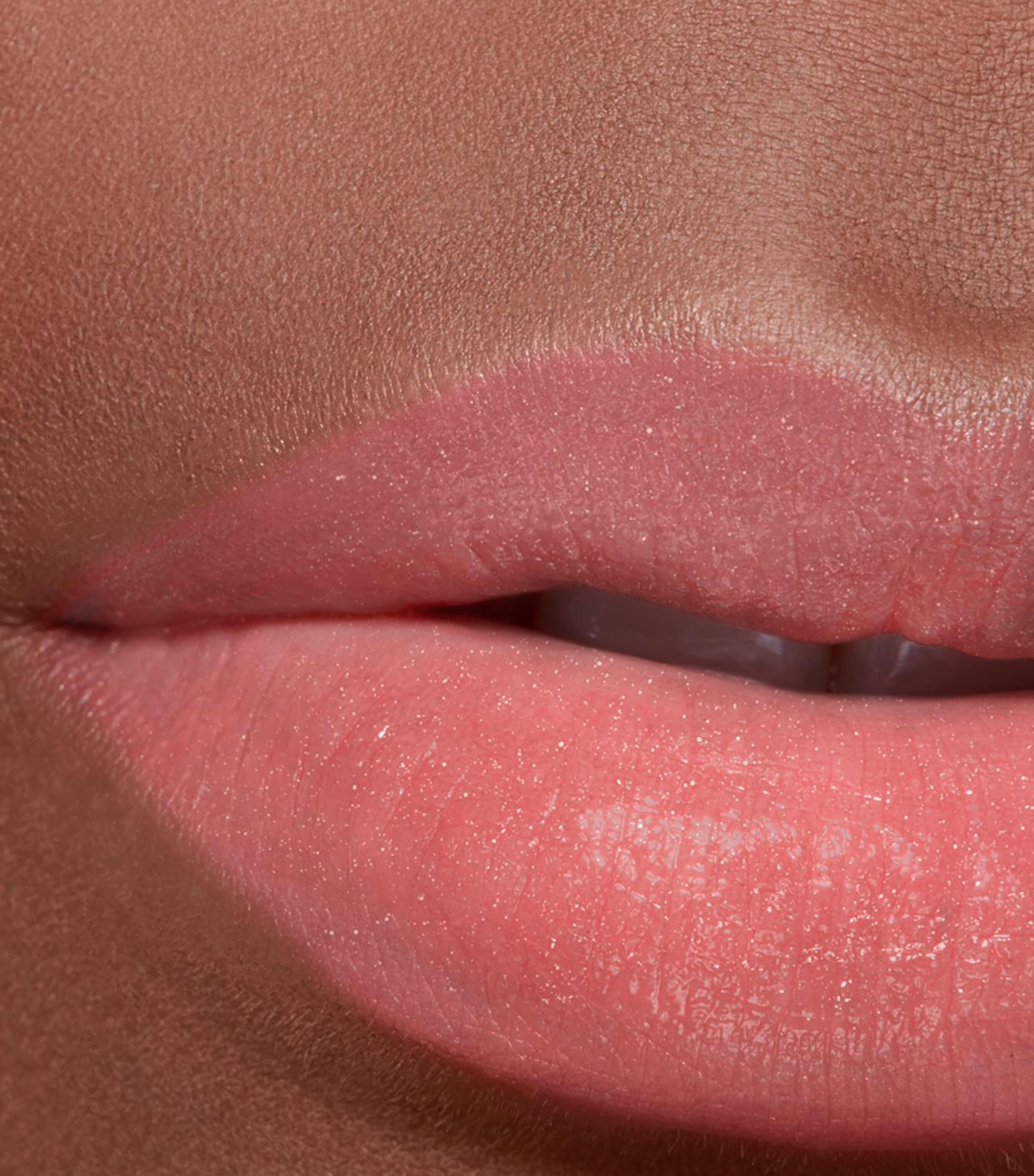 Rouge Coco Baume 936 CHILLING PINK Image 4