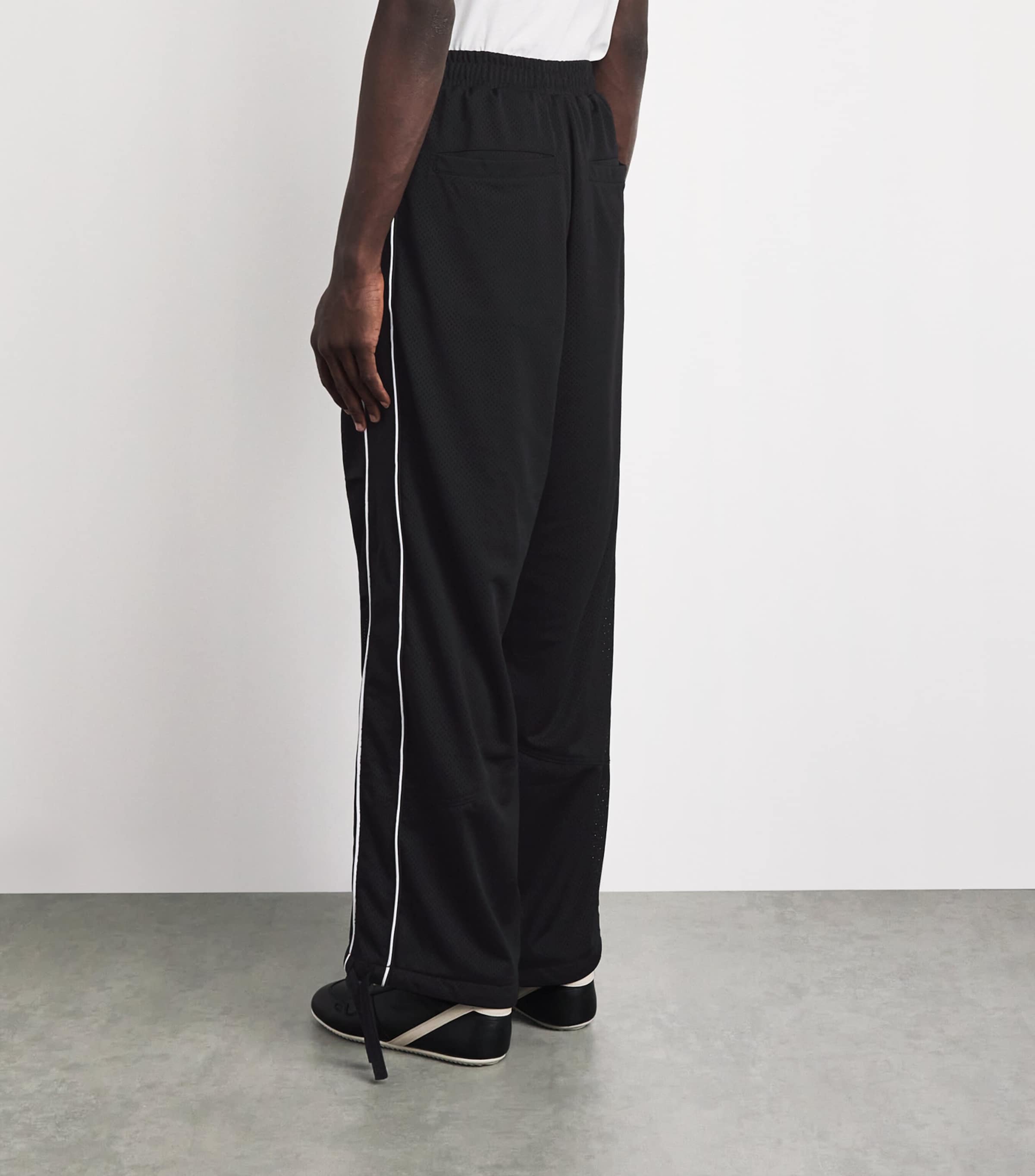 Rhude Mens Logo Piping Track Sweatpants Black/white Image 5