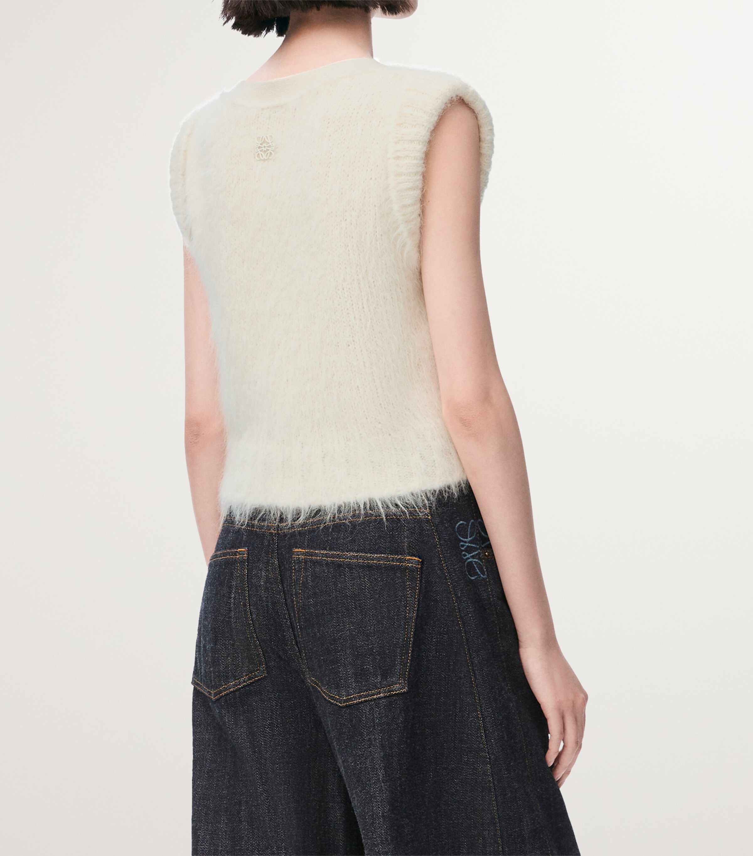 Wool-Blend Slim Sweater Vest WHITE Image 4