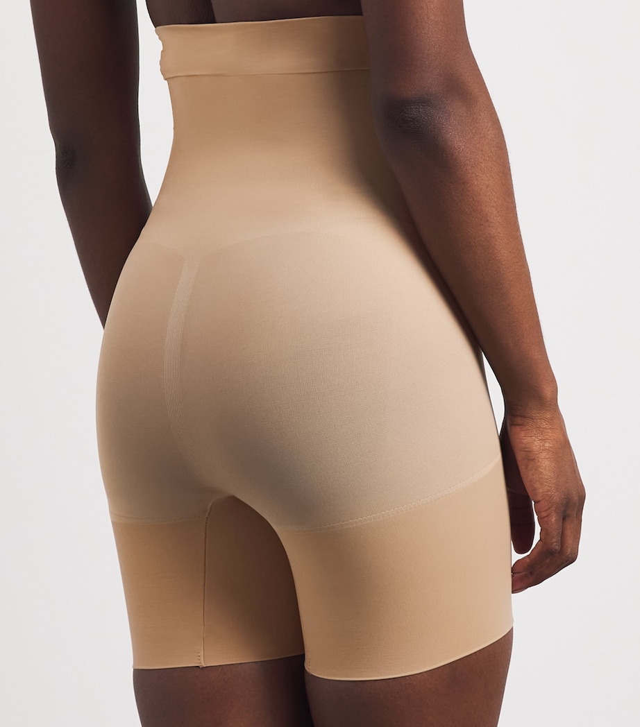 Skims Womens Seamless Sheer Mid-Thigh Shorts Clay Image 3