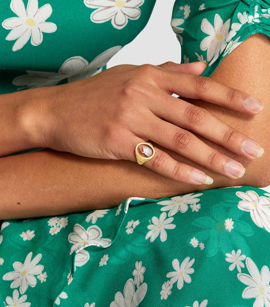 Yellow Gold, Diamond and Mother-of-Pearl Wared 2.0 Ring WHITE Image 4