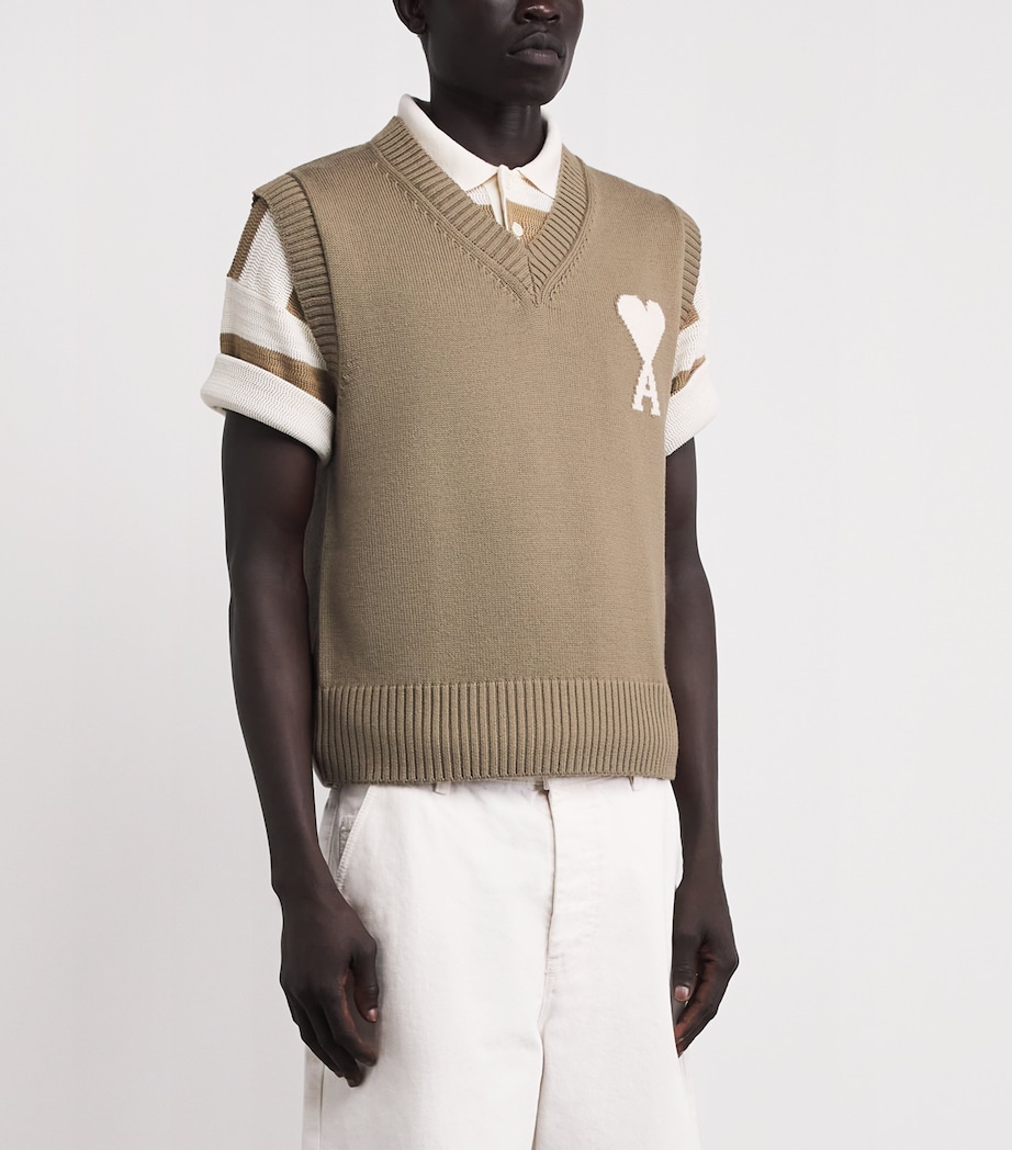AMI Paris Mens Wool-Cotton Ami de Coeur Sweater Vest Bge Taupe/ecru Image 4