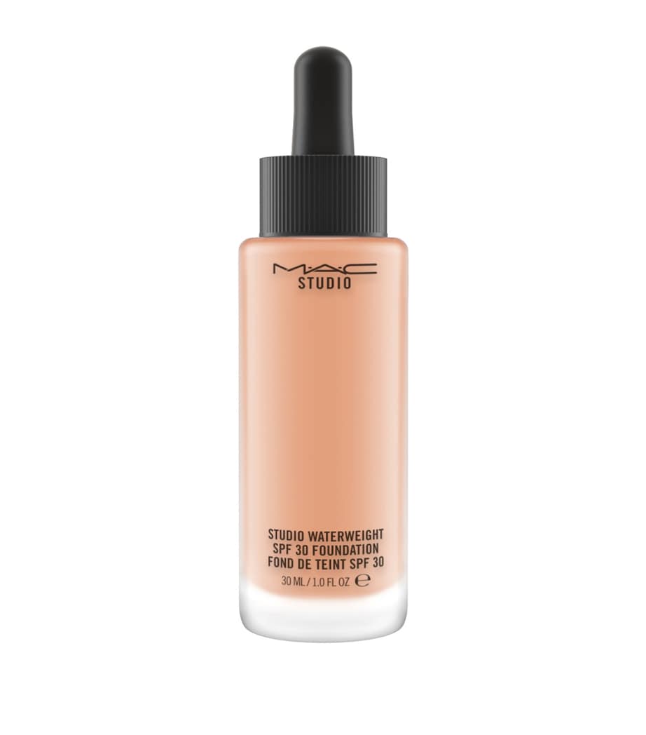 Studio Waterweight SPF 30 Foundation NW30 Image 1