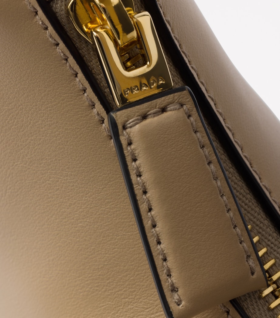 Small Leather Arqué Shoulder Bag F02YP Image 5