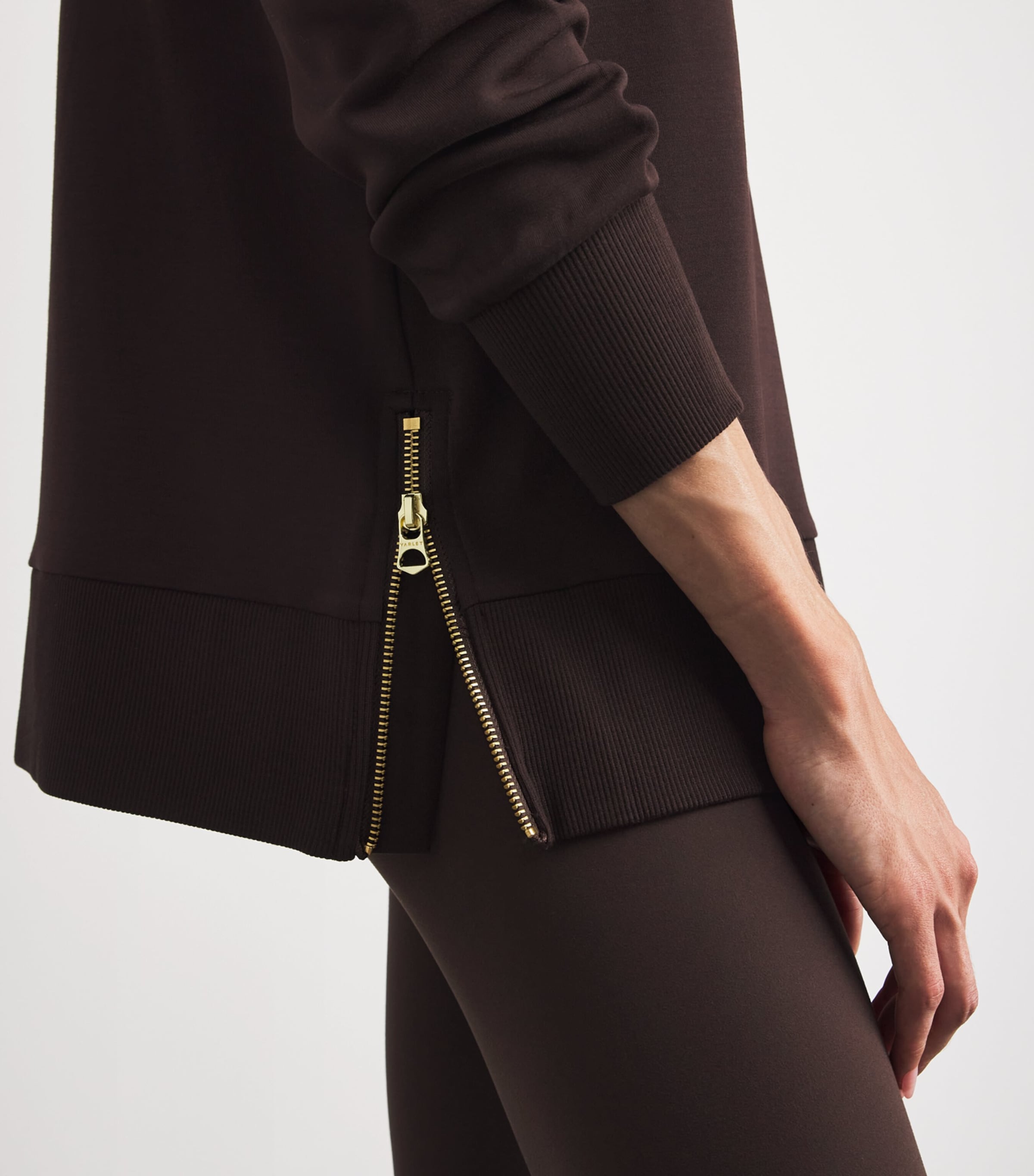 DoubleSoft Gabriella Sweatshirt COFFEE BEAN Image 6