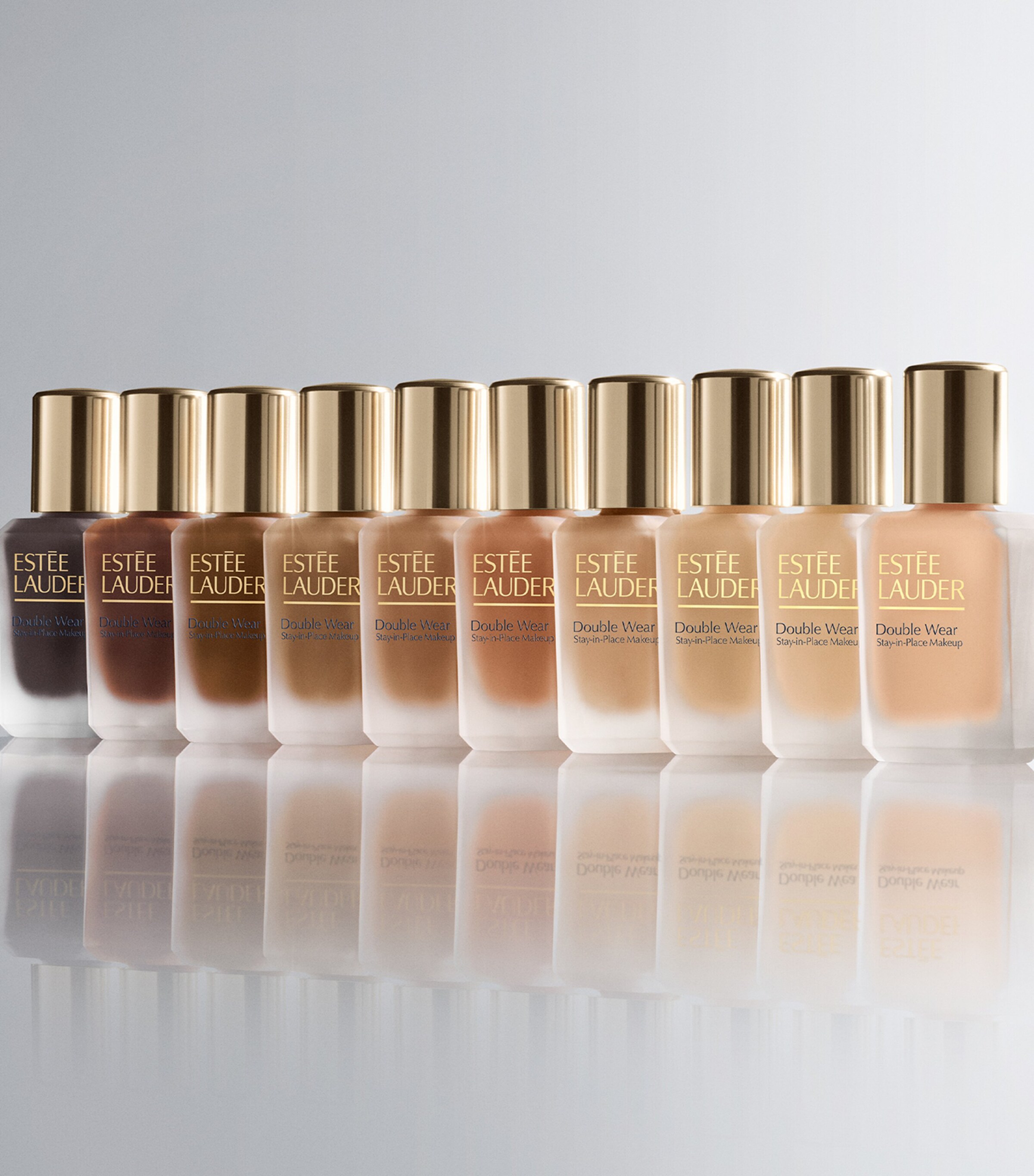 Estée Lauder Double Wear Longwear Matte Foundation SPF 10 Tawny Image 4
