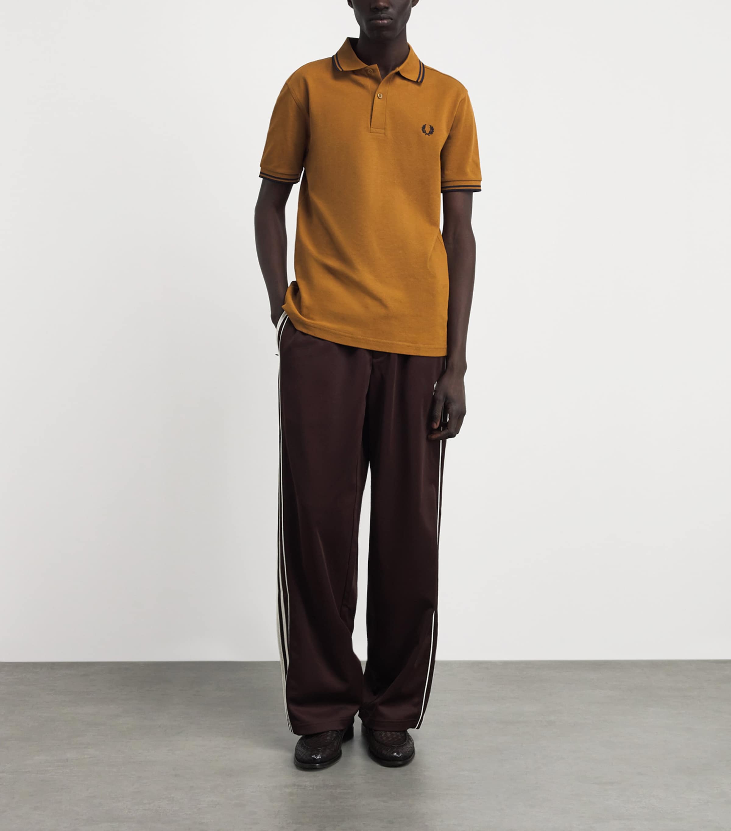 Fred Perry Mens Cotton Twin Tipped Polo Shirt Dark Caramel/nav Image 2