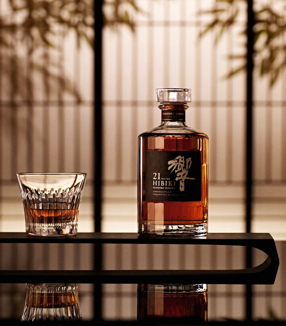 Hibiki 21-Year-Old Whisky (70cl) NO COLOUR Image 3
