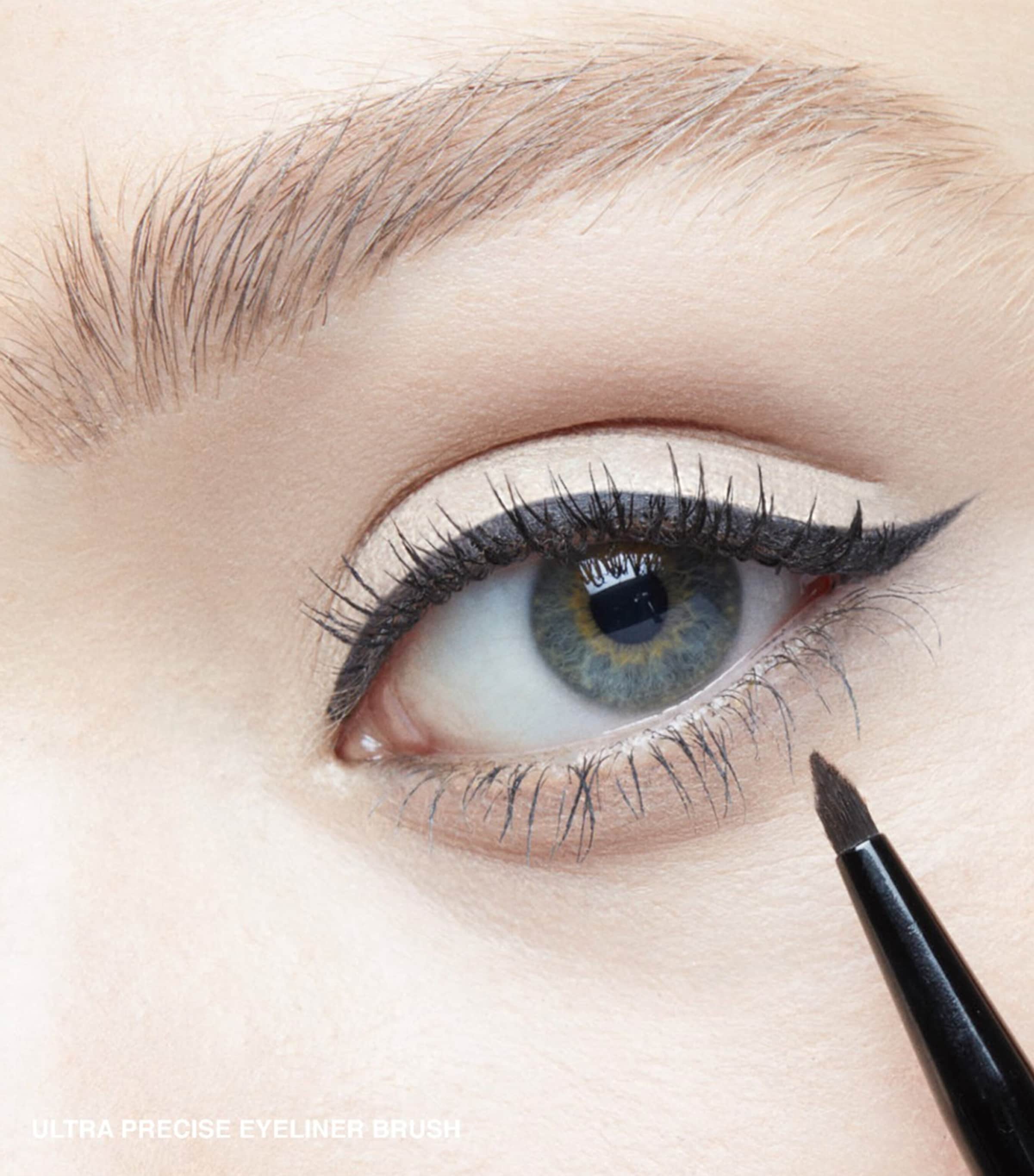 Bobbi Brown Ultra Precise Eyeliner Brush