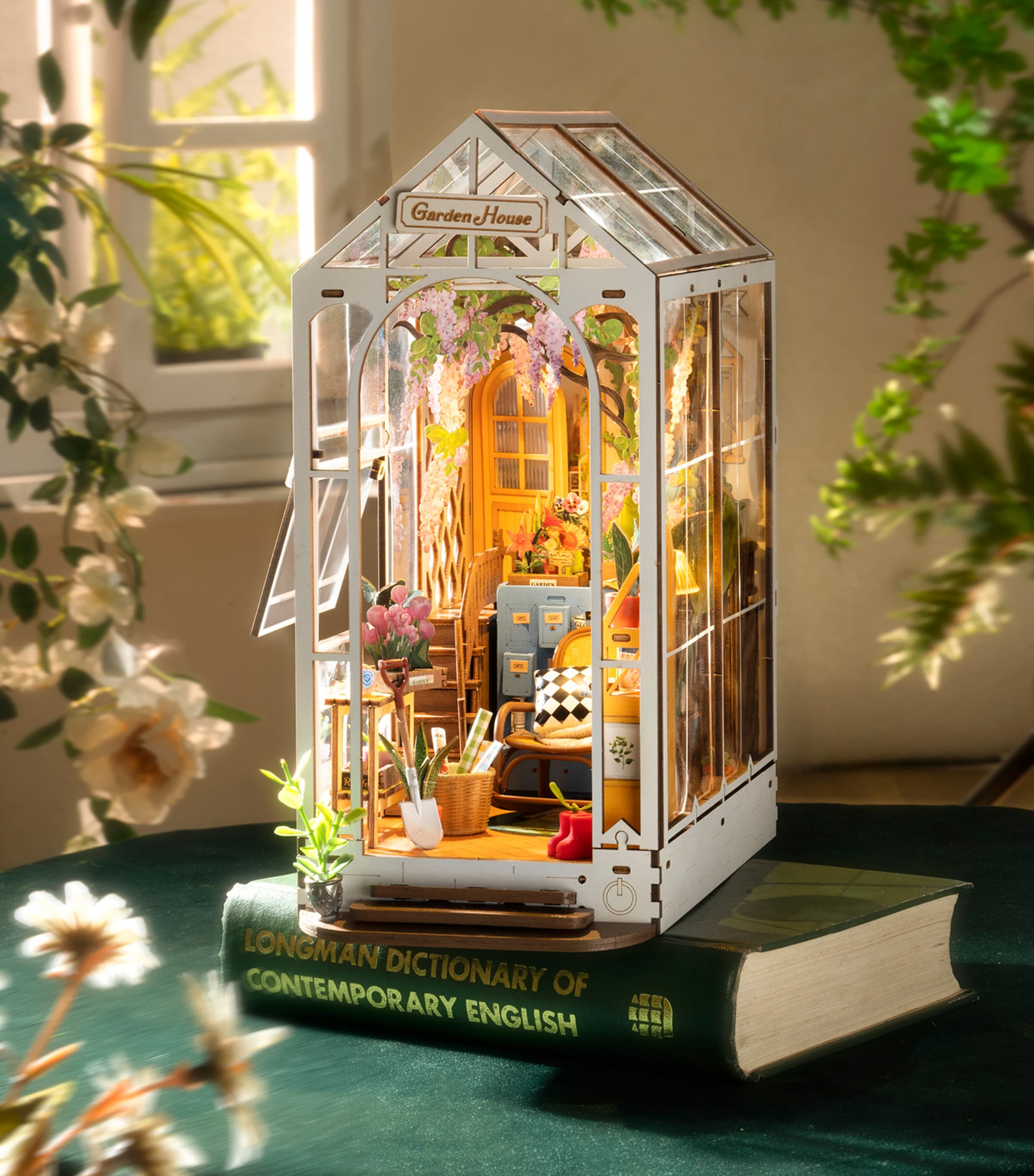 Wooden Flower House Booknook MULTI Image 2