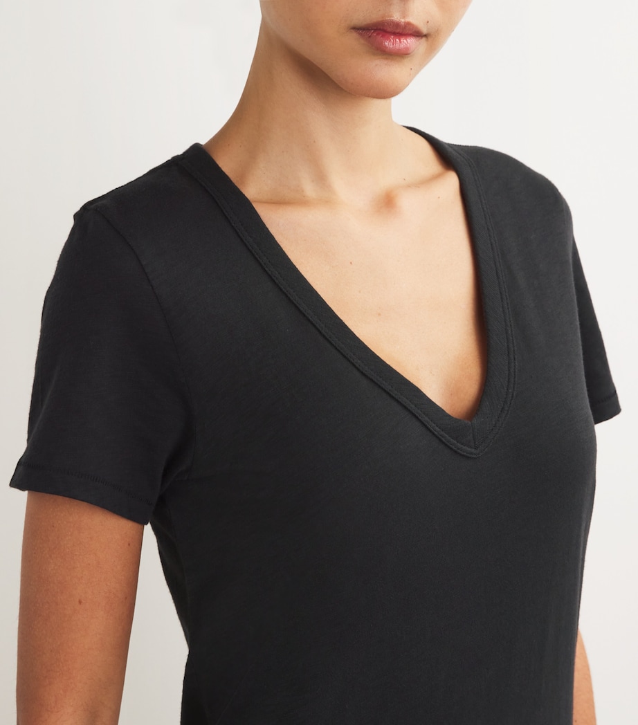 Cotton The Vee Slub T-Shirt BLACK BLACK Image 11