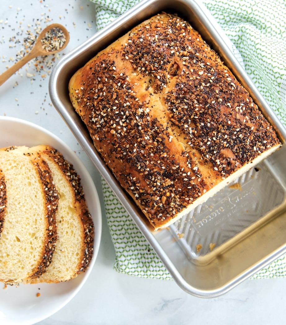 Aluminium Prism 1.5lb Loaf Pan (15cm x 25cm) SILVER Image 2