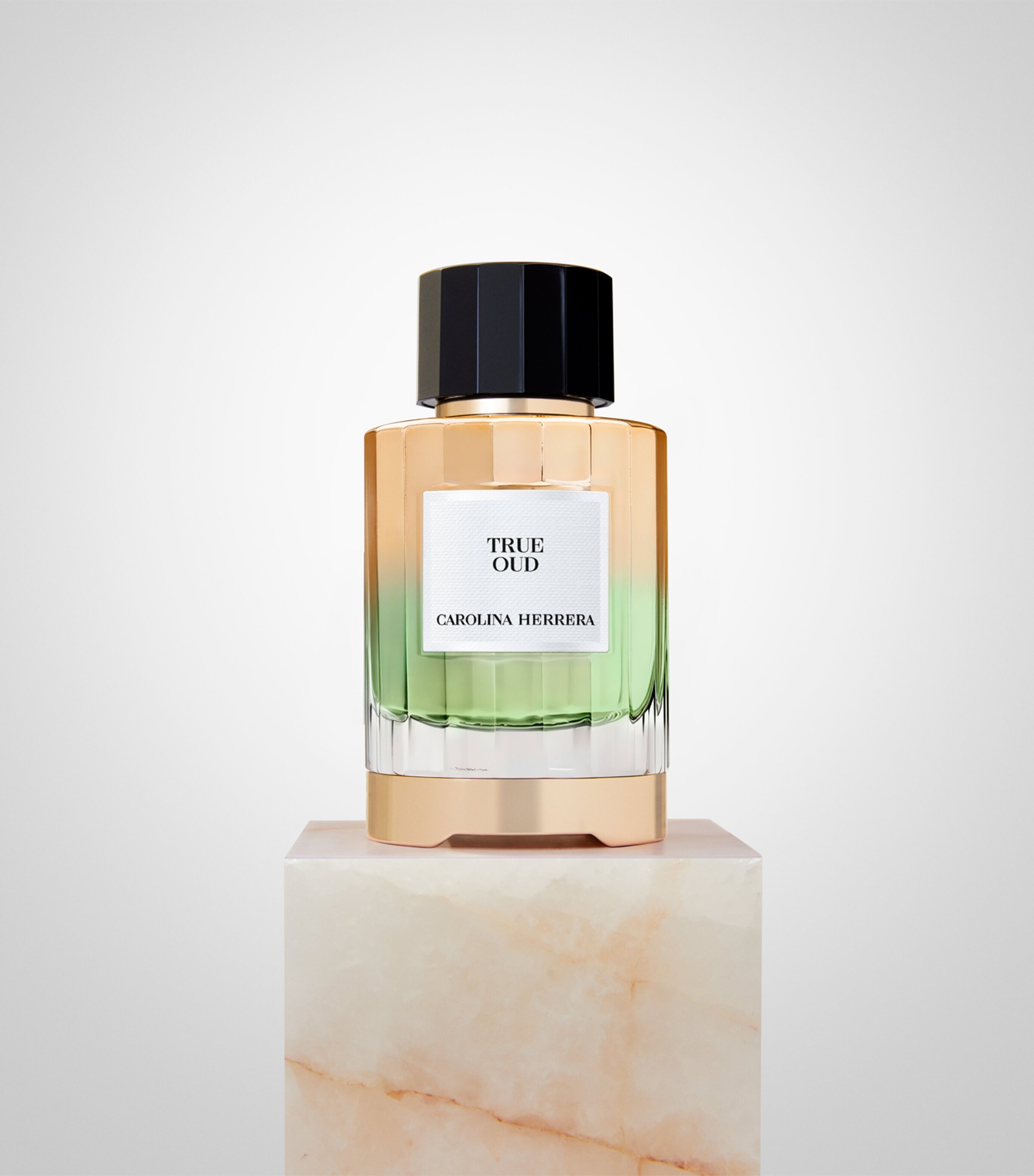 Carolina Herrera Confidential True Oud Eau de Parfum (100ml) Image 3