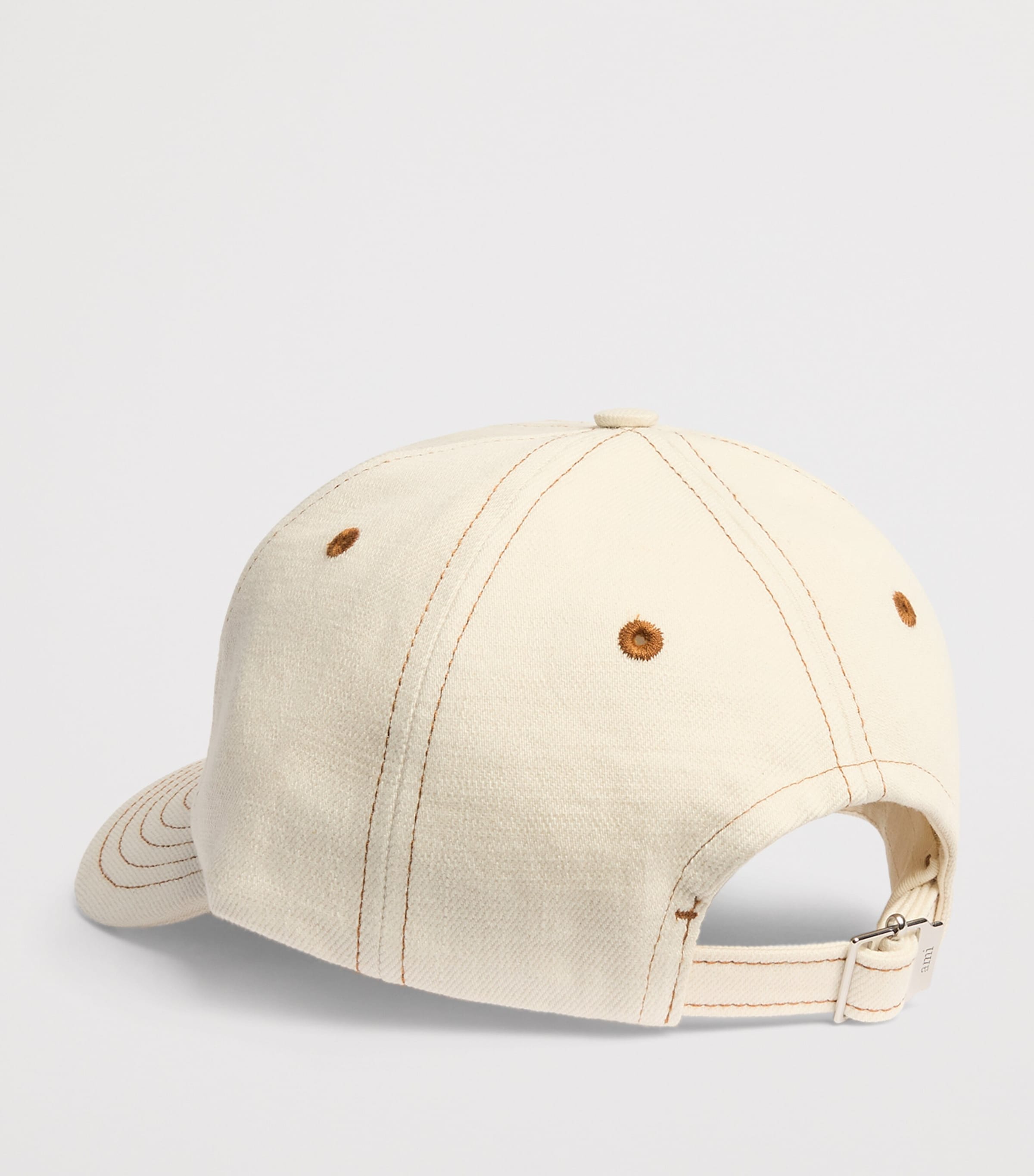 AMI Paris Ami de Coeur Cap Blanc Creme Image 3