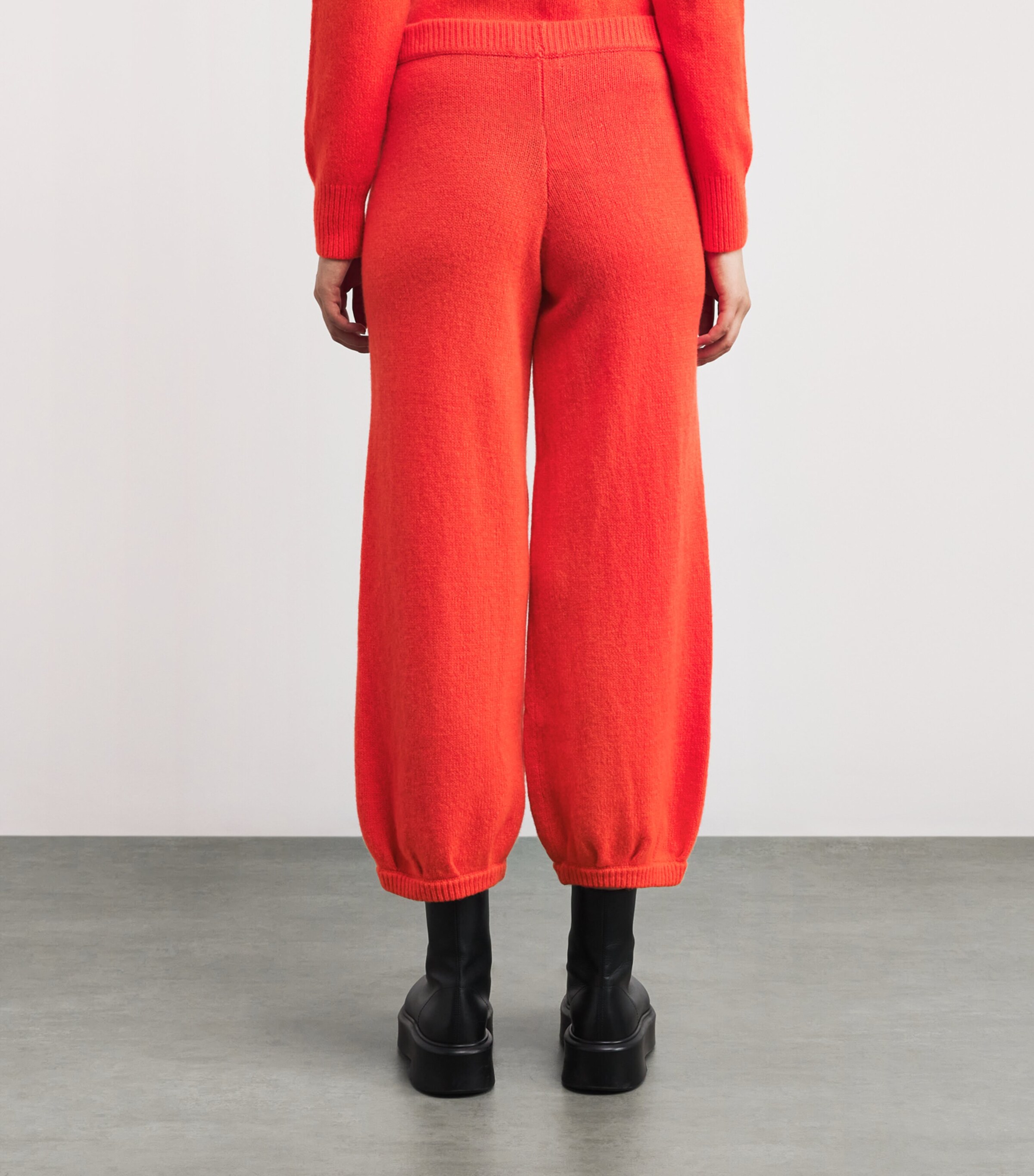 Cashmere Kalamata Sweatpants CHERRY Image 4