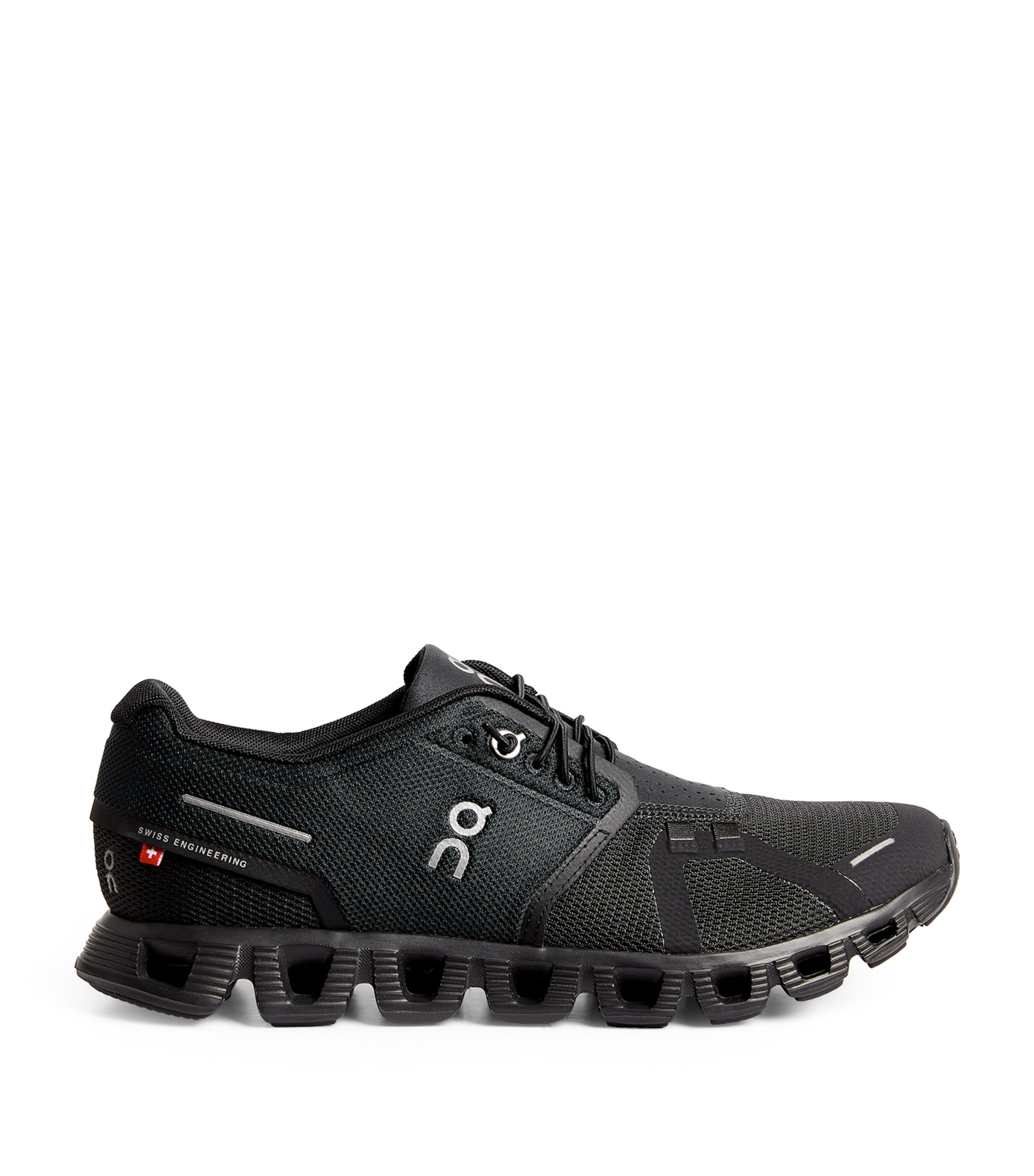 On Running Cloud 5 Trainers In Black