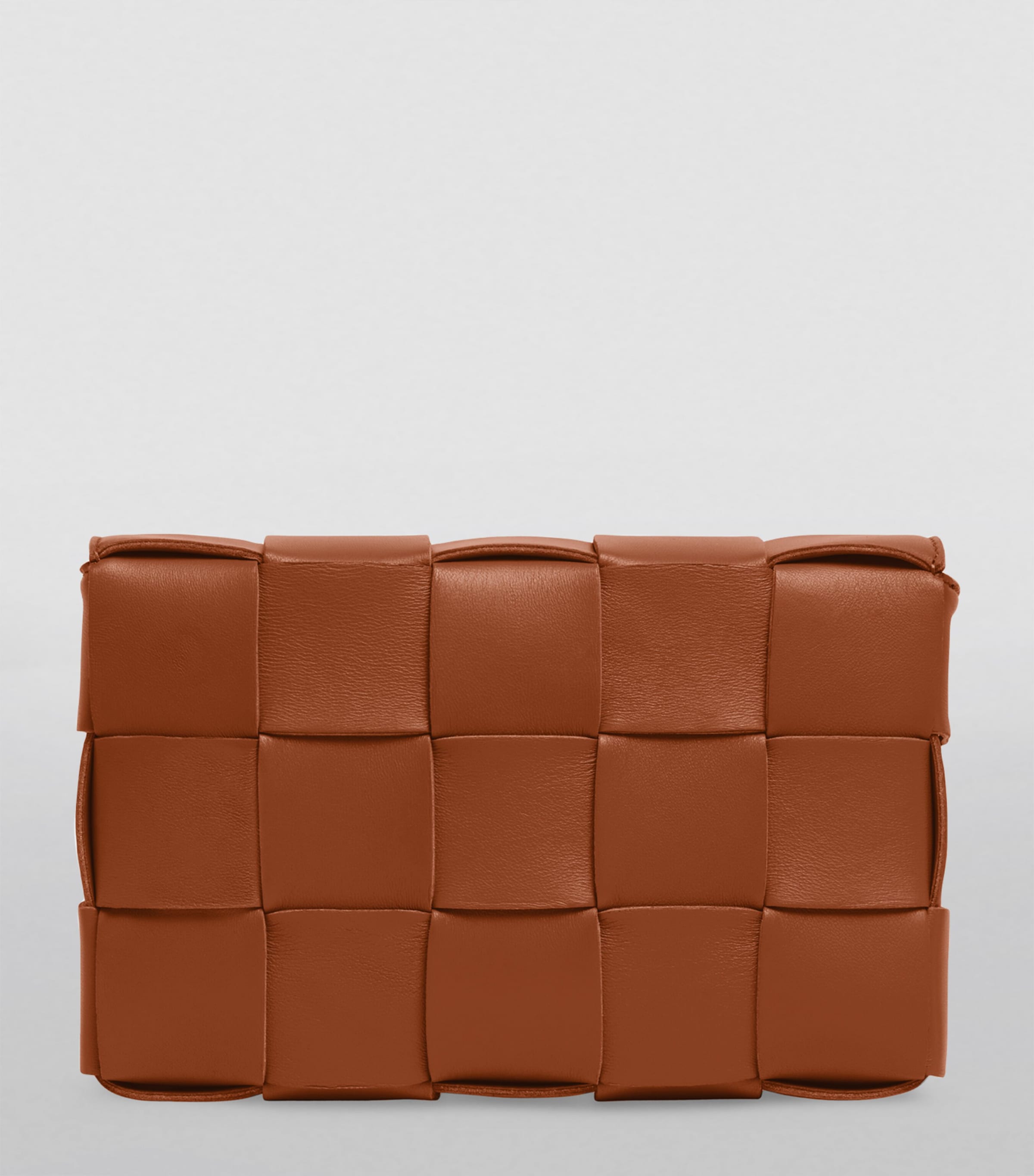 本日限定セール 早い者勝ち！BOTTEGA VENETA ケース ブラウン Bottega Veneta Brown Limited Edition Large Cabat Bag ○ Labellov