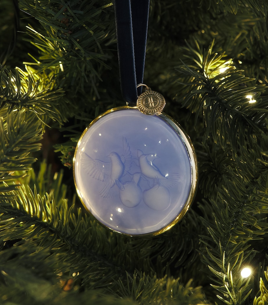 Harrods Turtle Doves Cameo Tree Decoration Blue Image 3