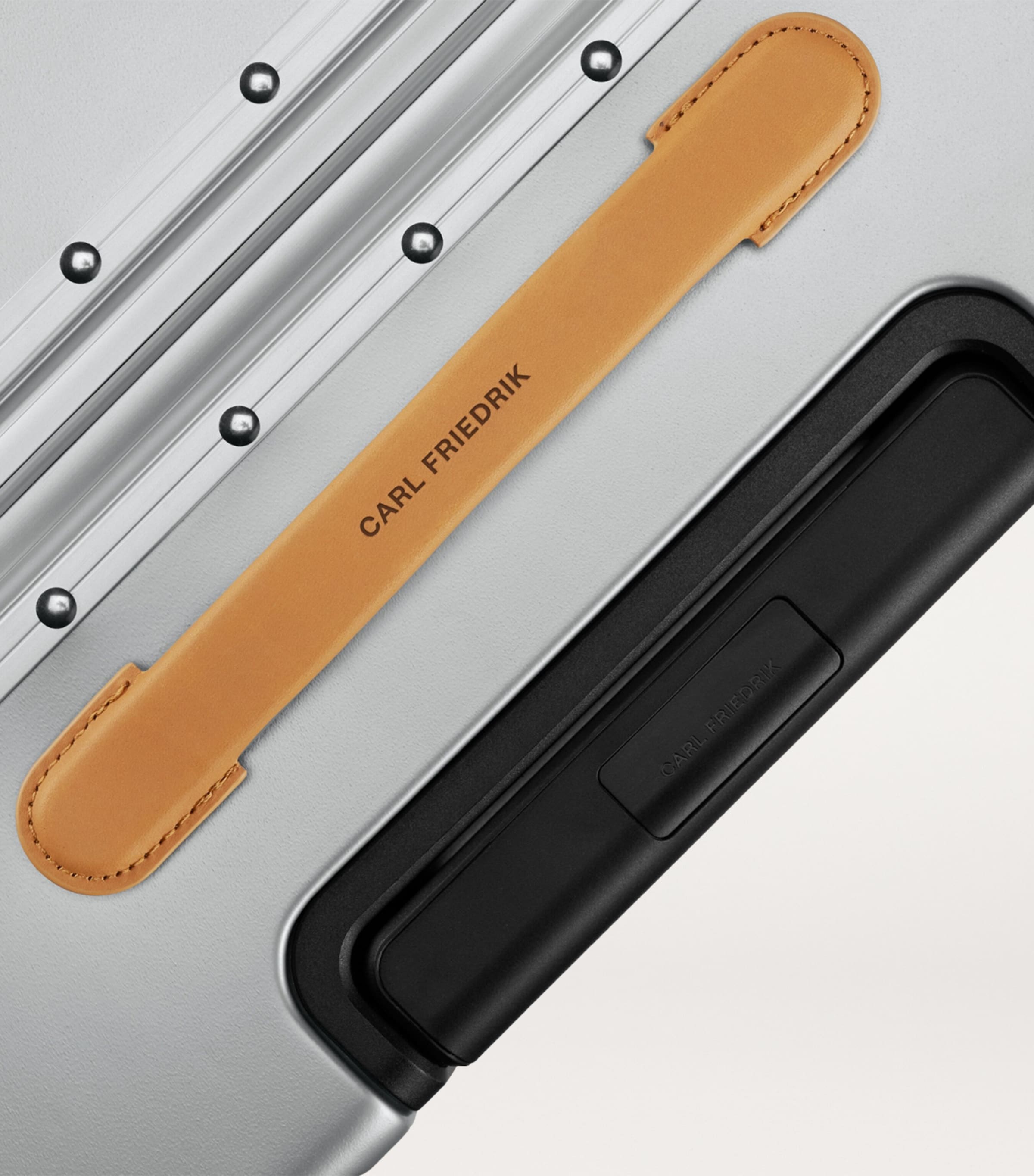 The Carry-On Pro Suitcase (55cm) LIGHT GREY TAN Image 10