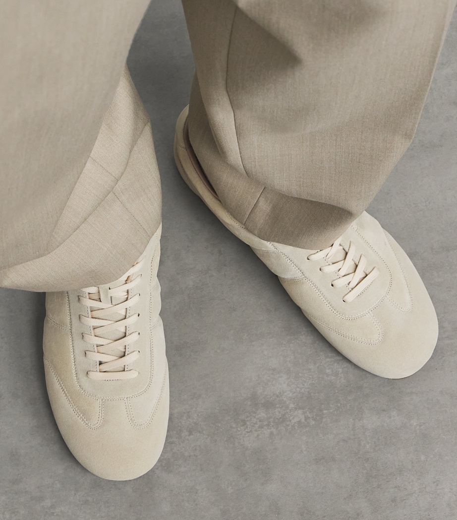 Lemaire Suede Soft Runner Sneakers Grey/light Image 2
