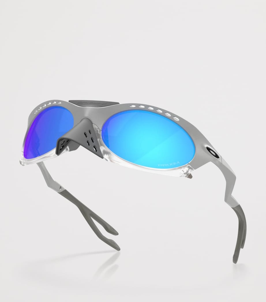Oakley Plantaris Oval Sunglasses Silver Image 5