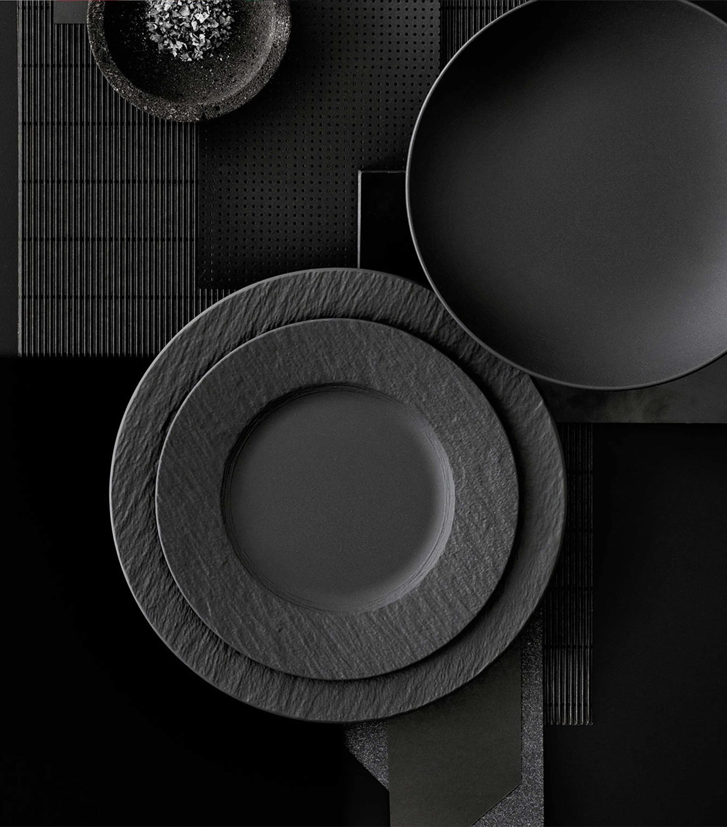 Porcelain Manufacture Rock Plate Set BLACK Image 2