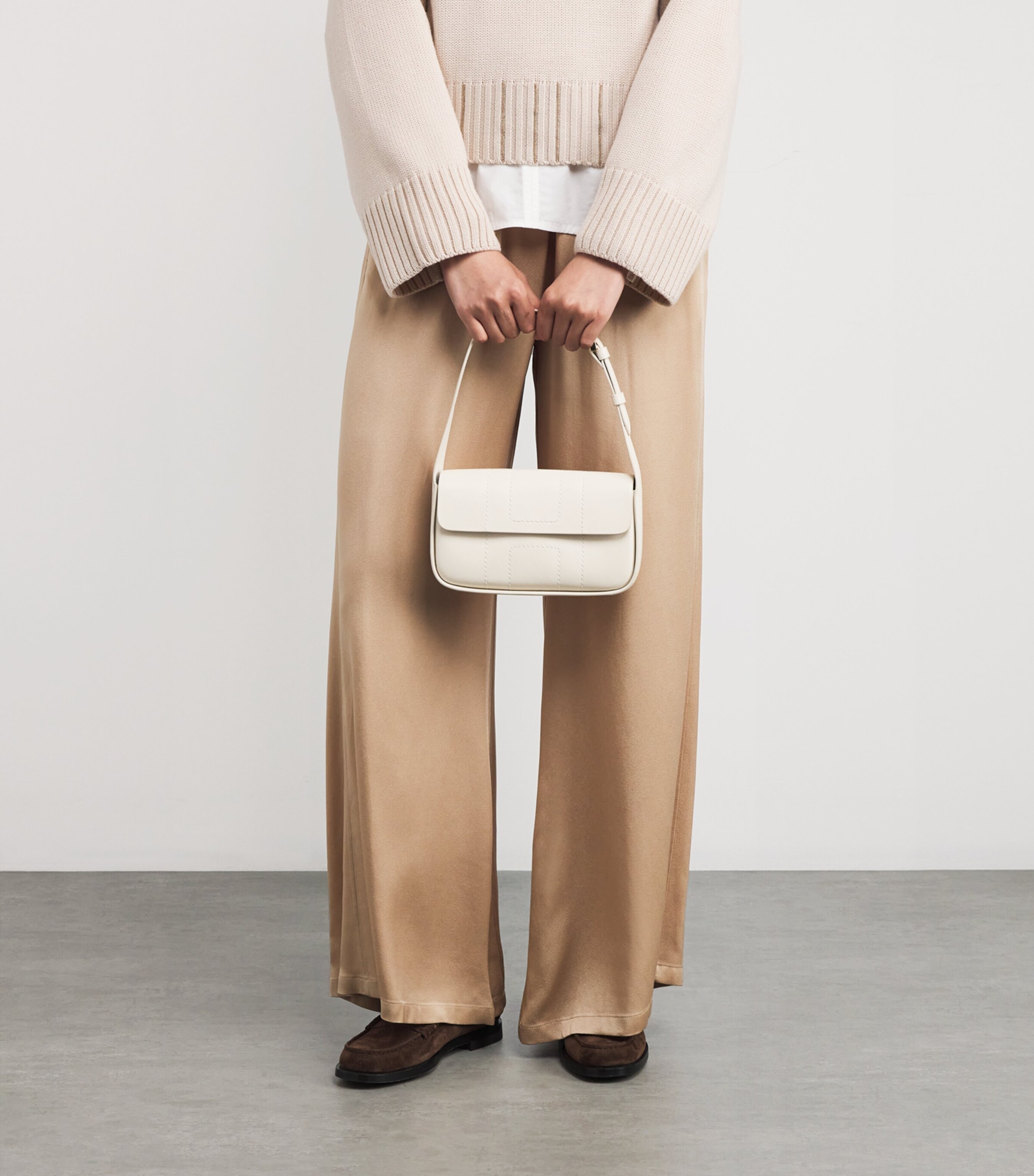 Harrods Leather Baguette Bag Birch Image 5