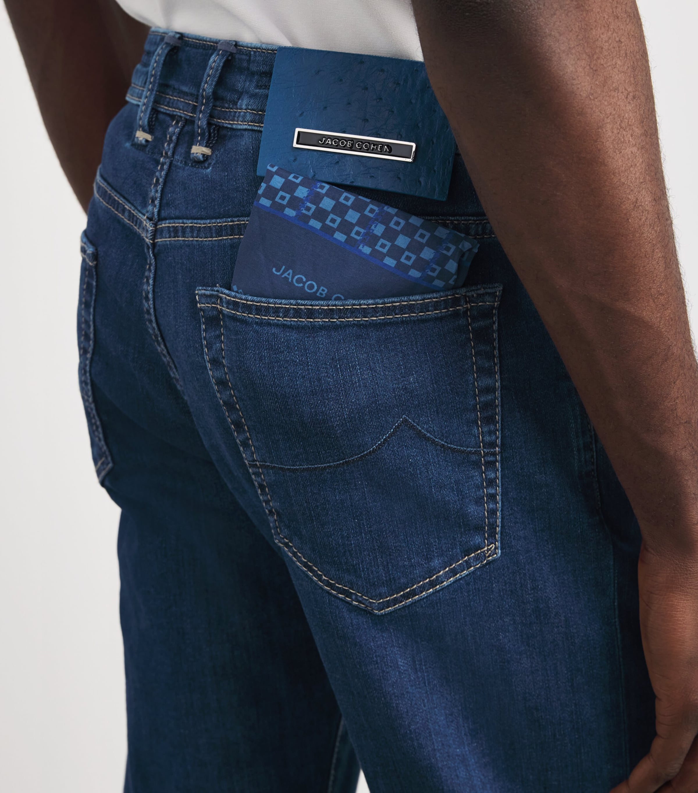 Ostrich Leather-Patch Bard Slim Jeans 200D Image 6