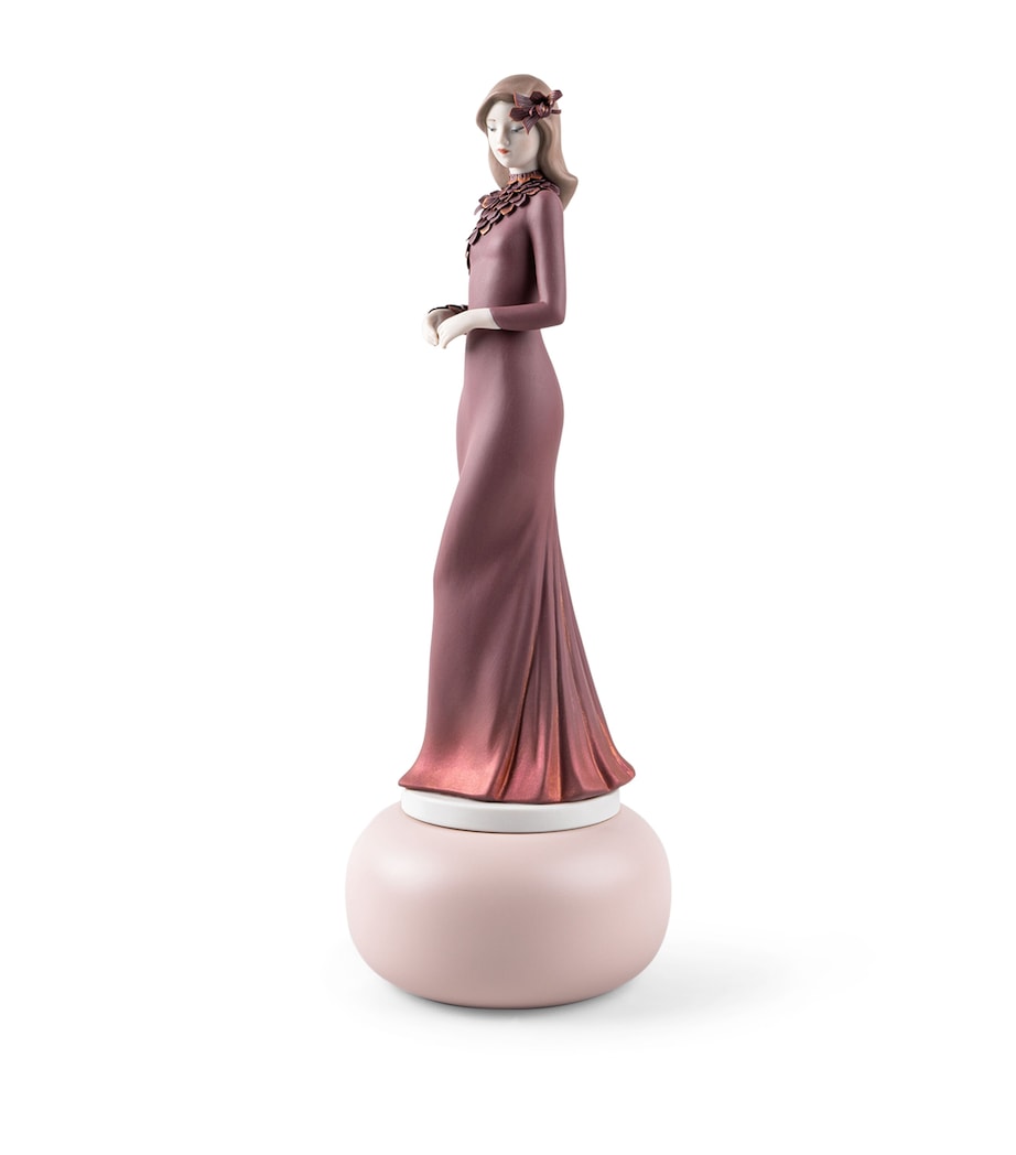 Lladró Haute Allure Timeless Style Sculpture Maroon Image 4
