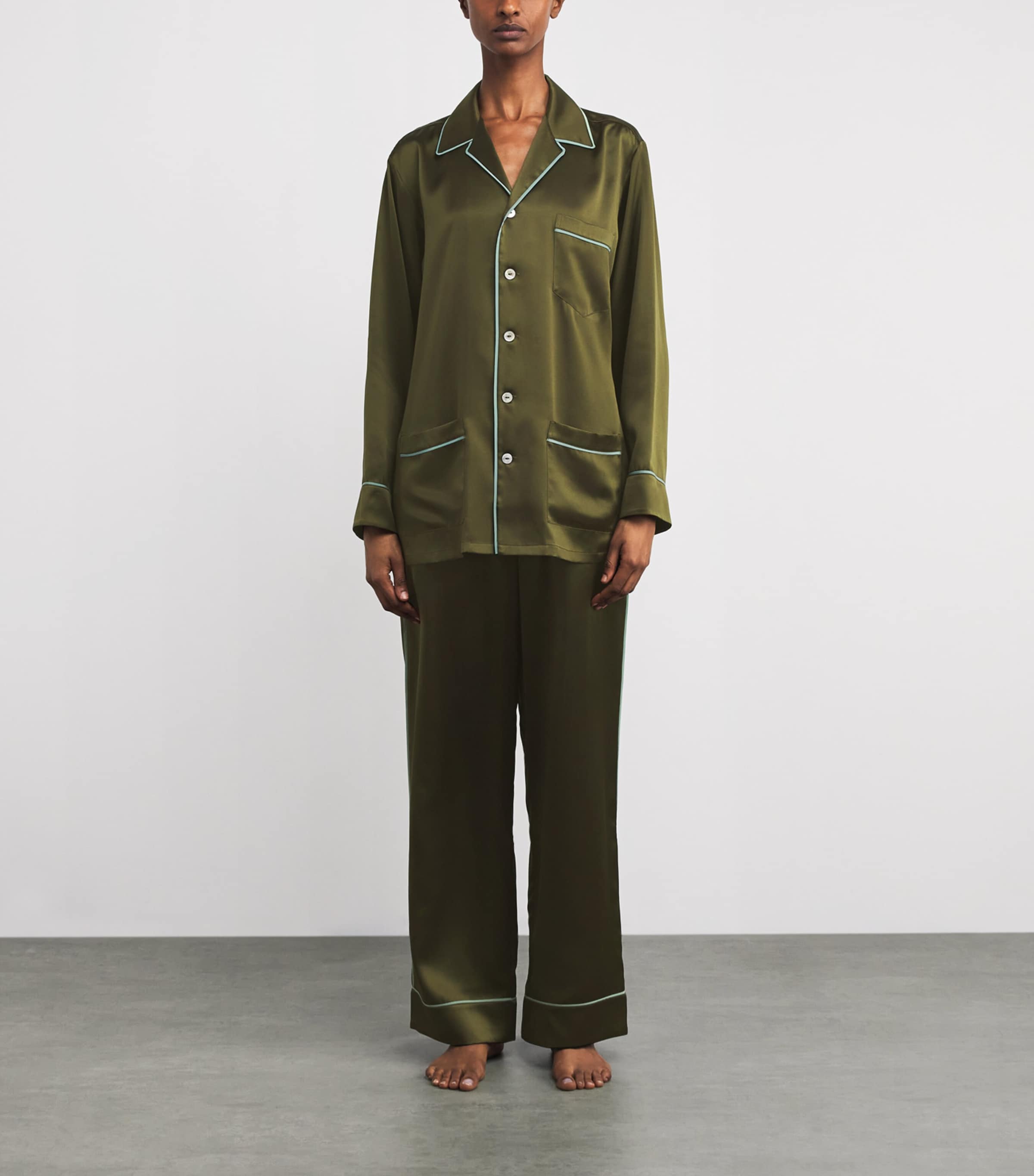 Silk Yves Pyjama Set IVY Image 2