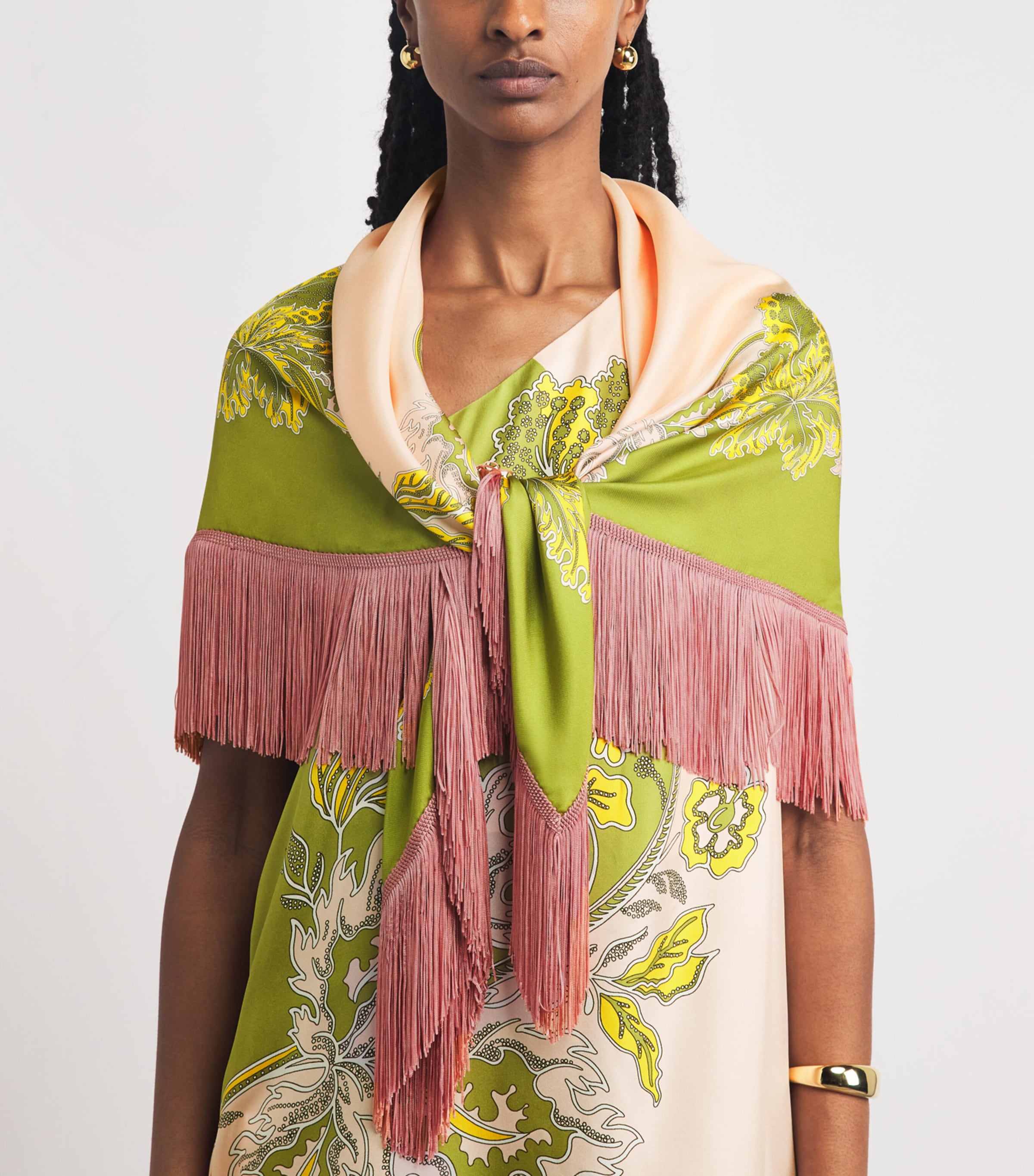 La Doublej Silk Printed Fringed Scarf Swathe Placée Image 2